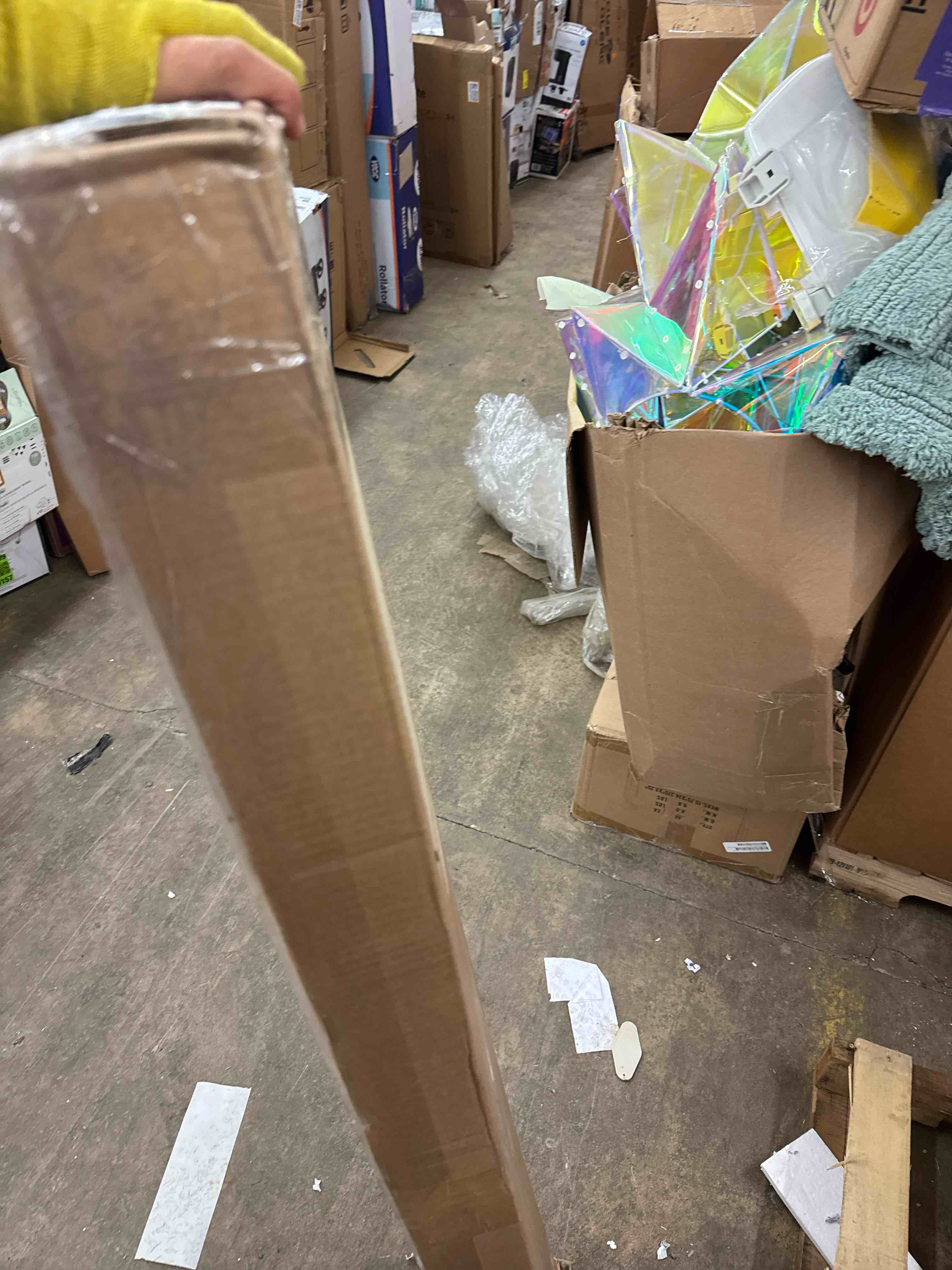 https://s3.amazonaws.com/lotting-images-prod/phillipi/BRN0468902_1738881558939.jpeg