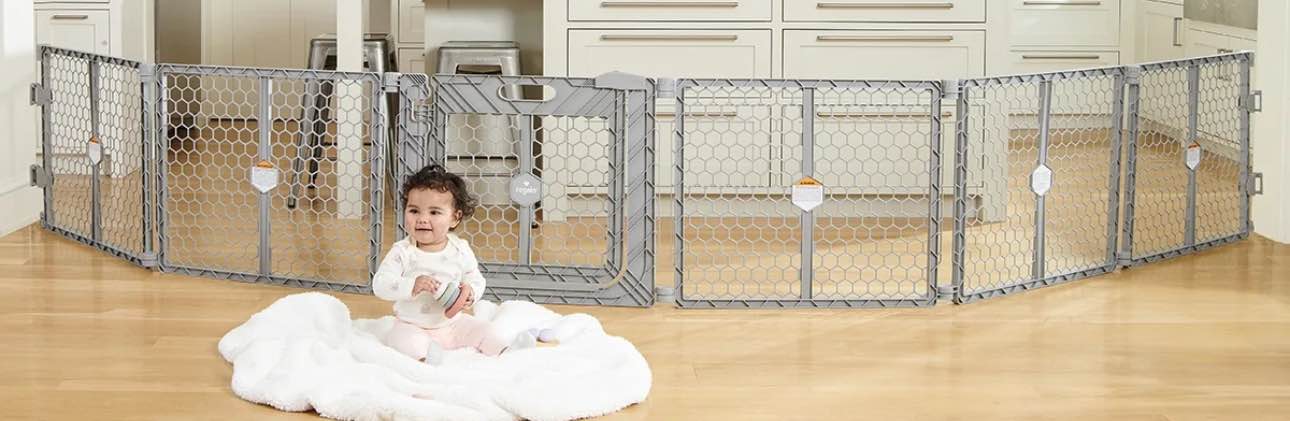 Regalo Superwide Plastic Gate & Play Yard with Door, Gray