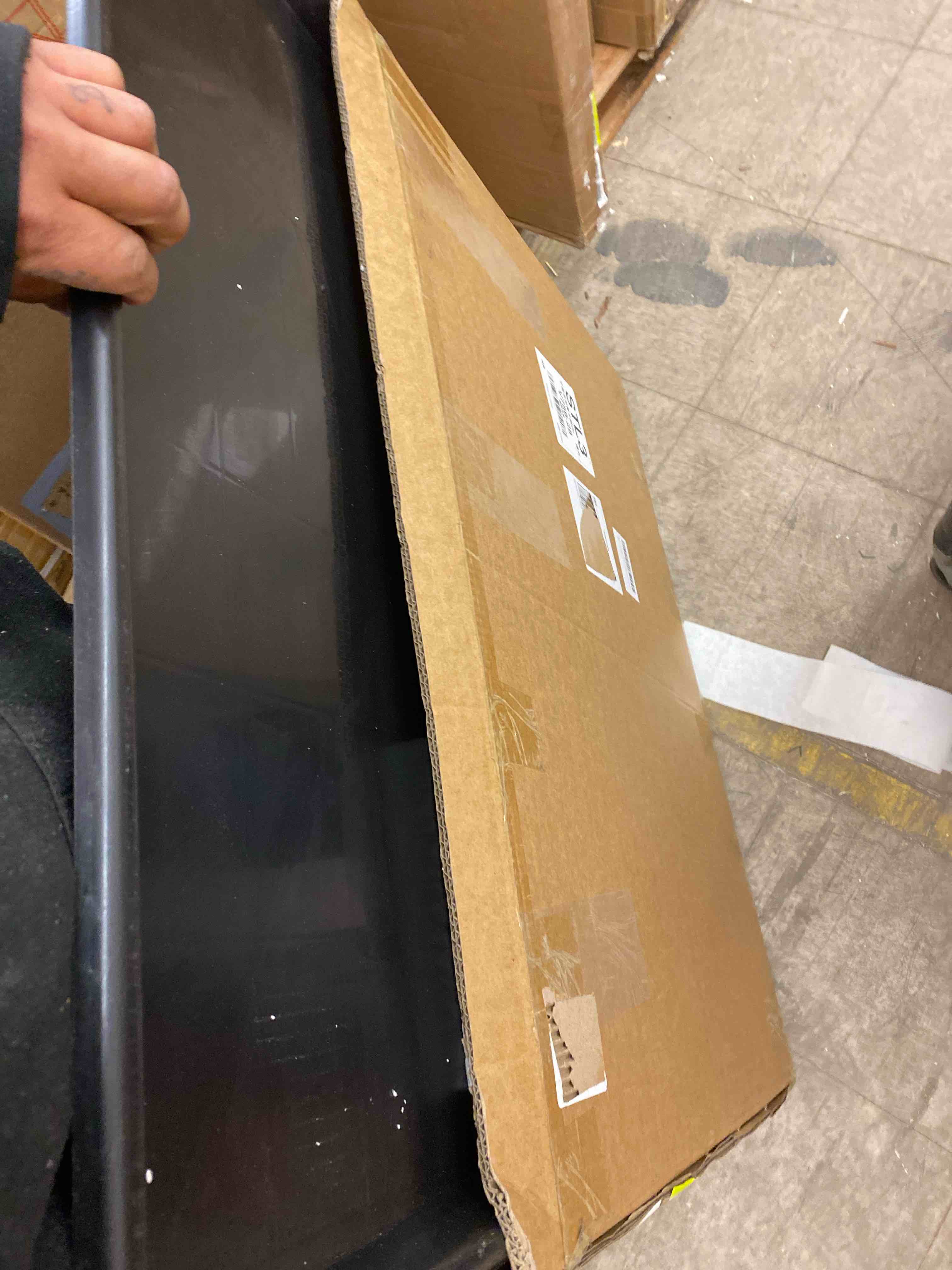 https://s3.amazonaws.com/lotting-images-prod/phillipi/BRN0469029_1738257108238.jpeg
