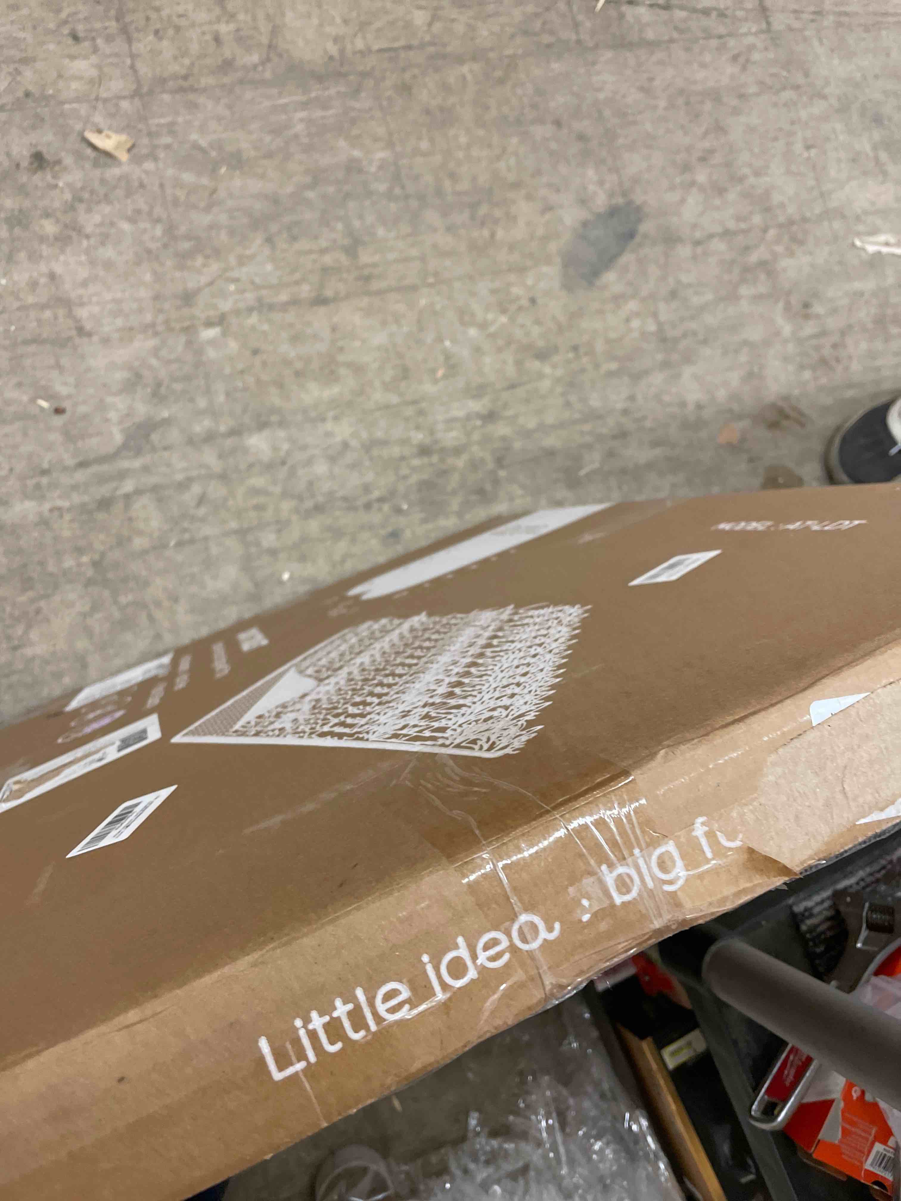 https://s3.amazonaws.com/lotting-images-prod/phillipi/BRN0469085_1738100562992.jpeg