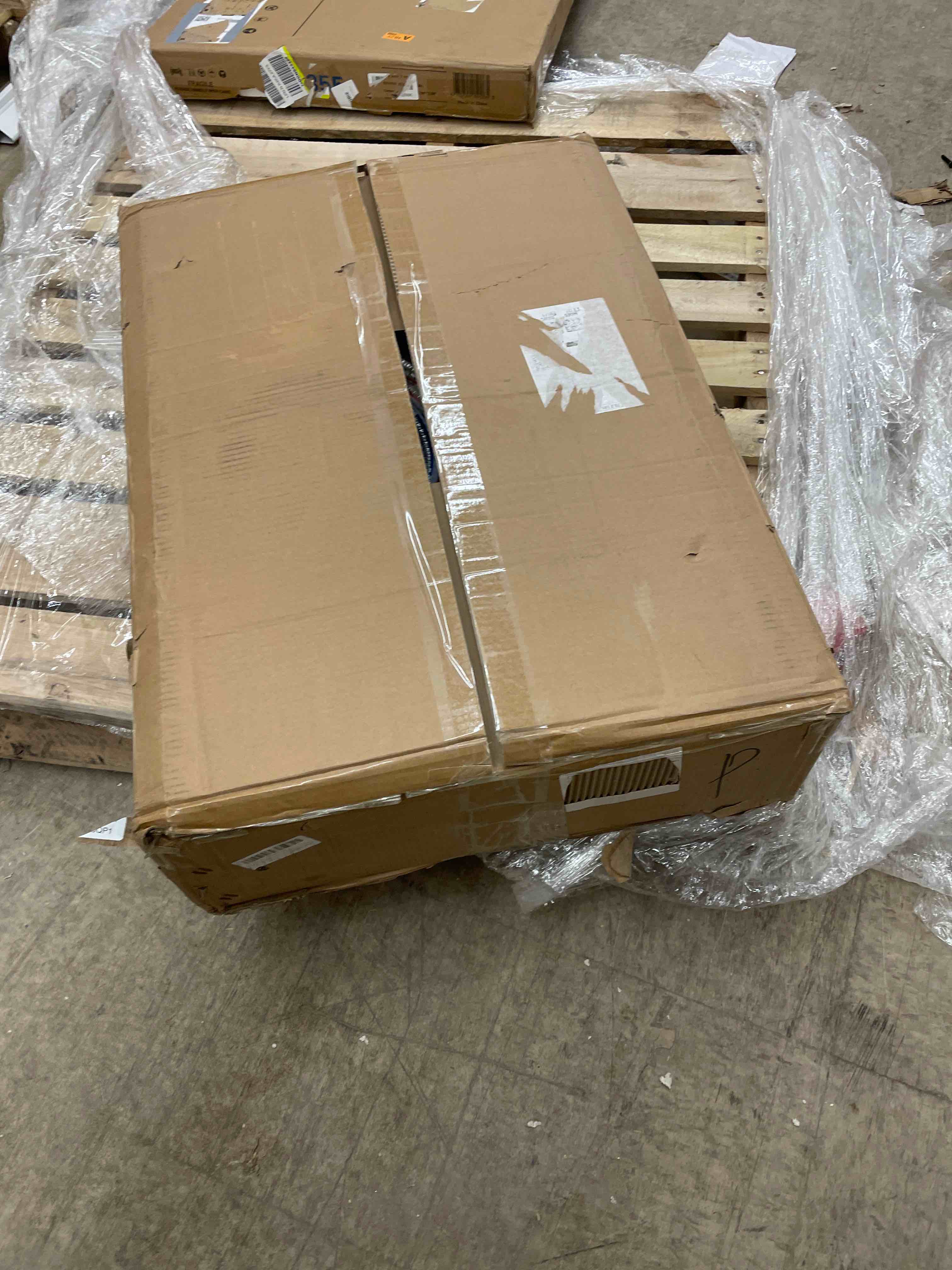 https://s3.amazonaws.com/lotting-images-prod/phillipi/BRN0469108_1738095672636.jpeg