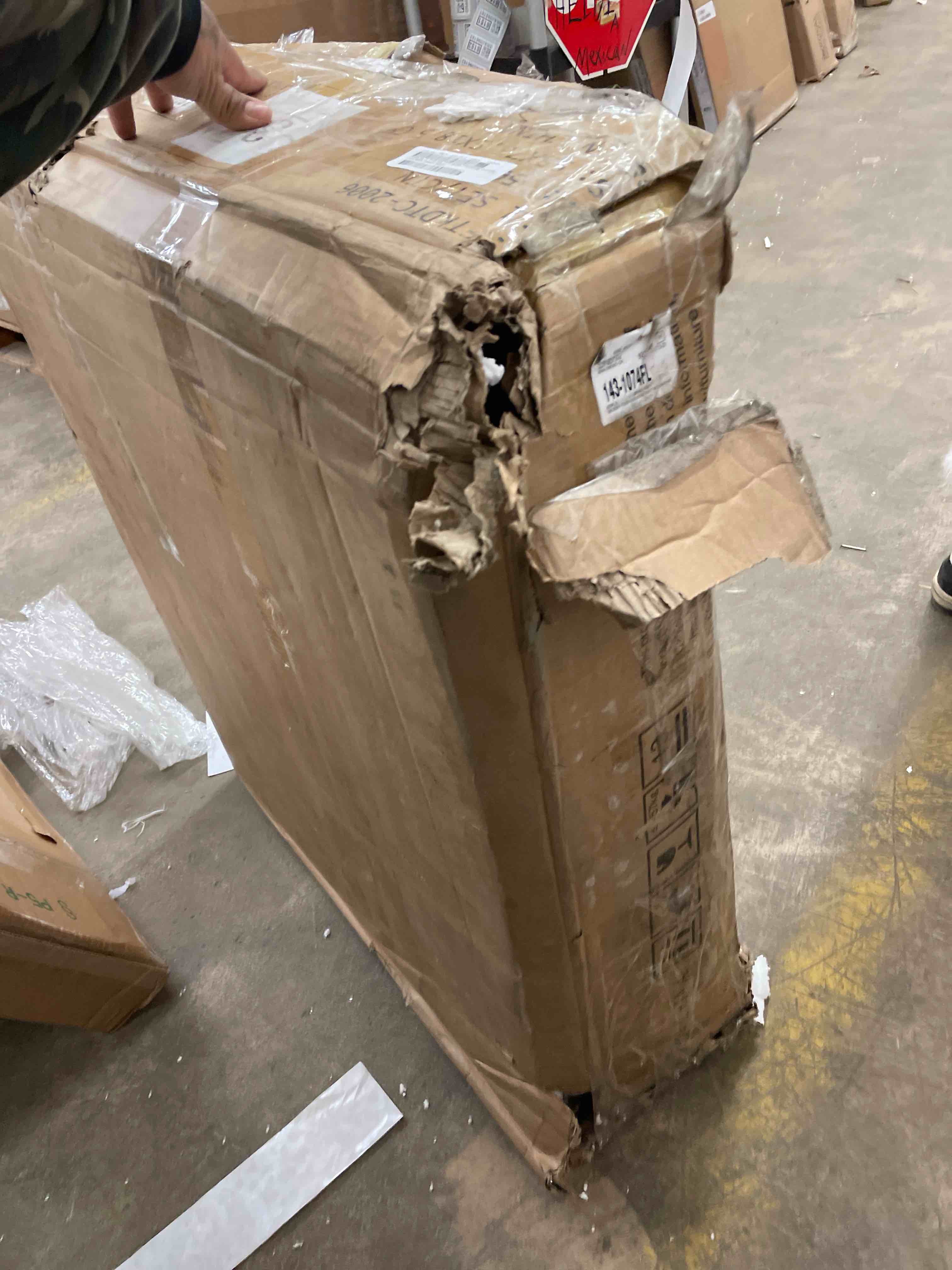 https://s3.amazonaws.com/lotting-images-prod/phillipi/BRN0469334_1737215581655.jpeg