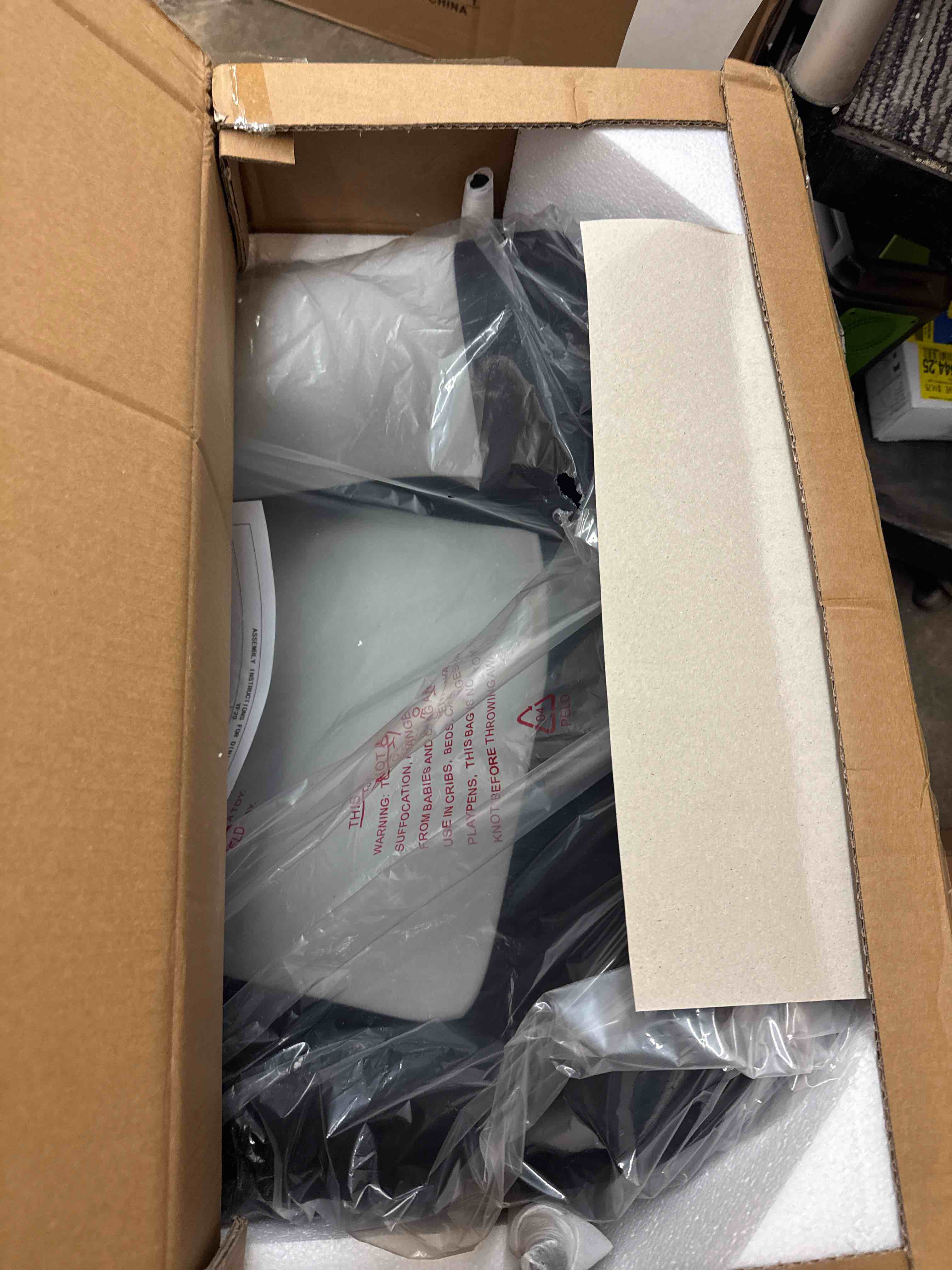 https://s3.amazonaws.com/lotting-images-prod/phillipi/BRN0469340_1737214475154.jpeg