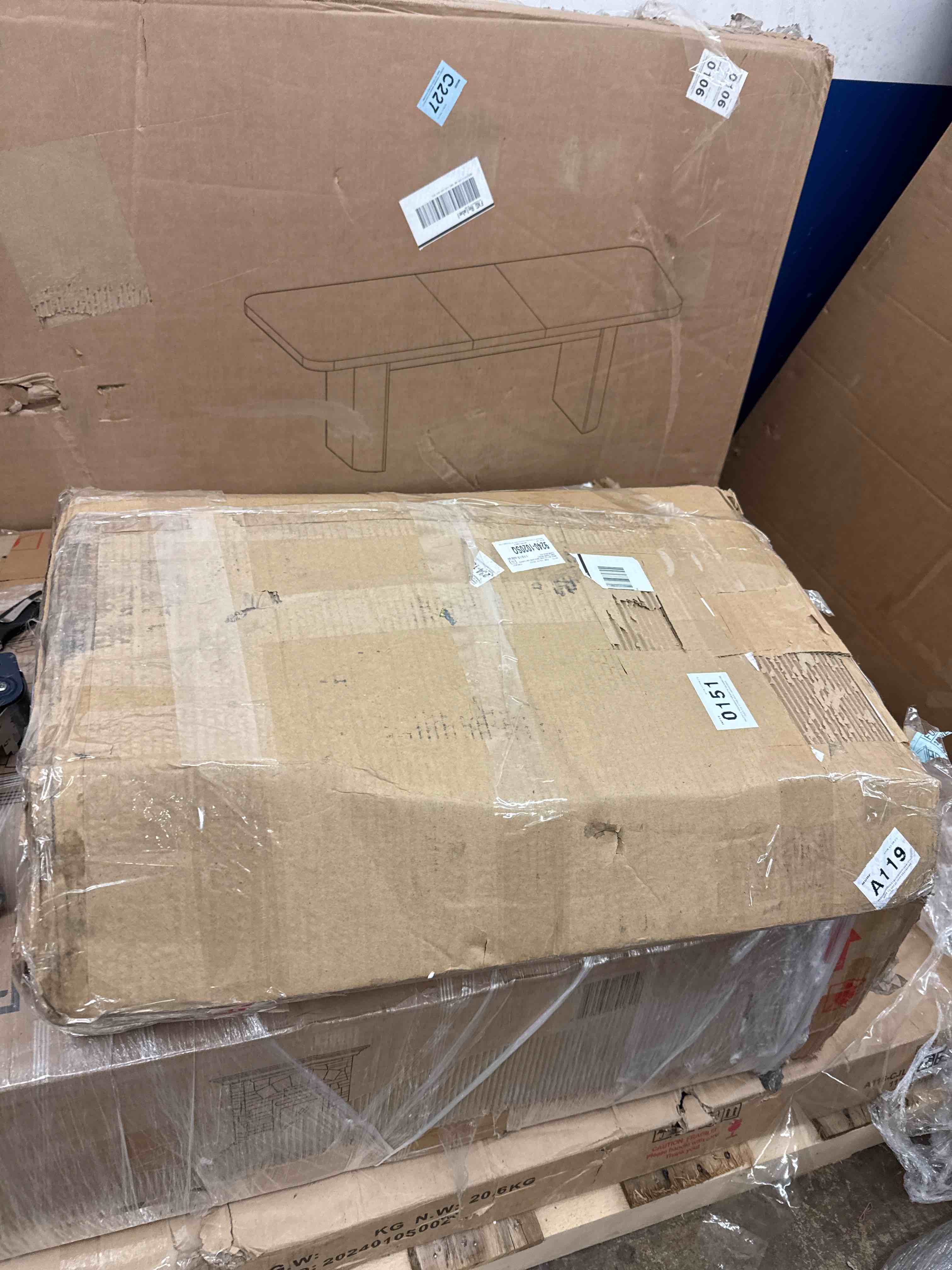 https://s3.amazonaws.com/lotting-images-prod/phillipi/BRN0469361_1737142143222.jpeg