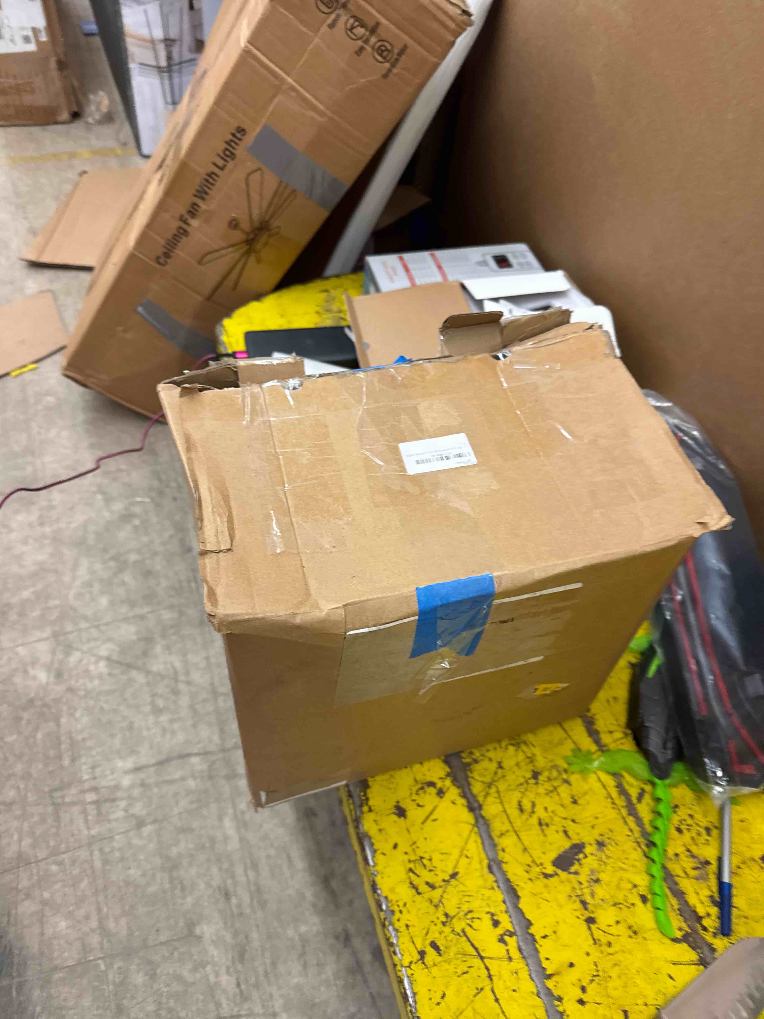 https://s3.amazonaws.com/lotting-images-prod/phillipi/BRN0469436_1736889424849.jpeg
