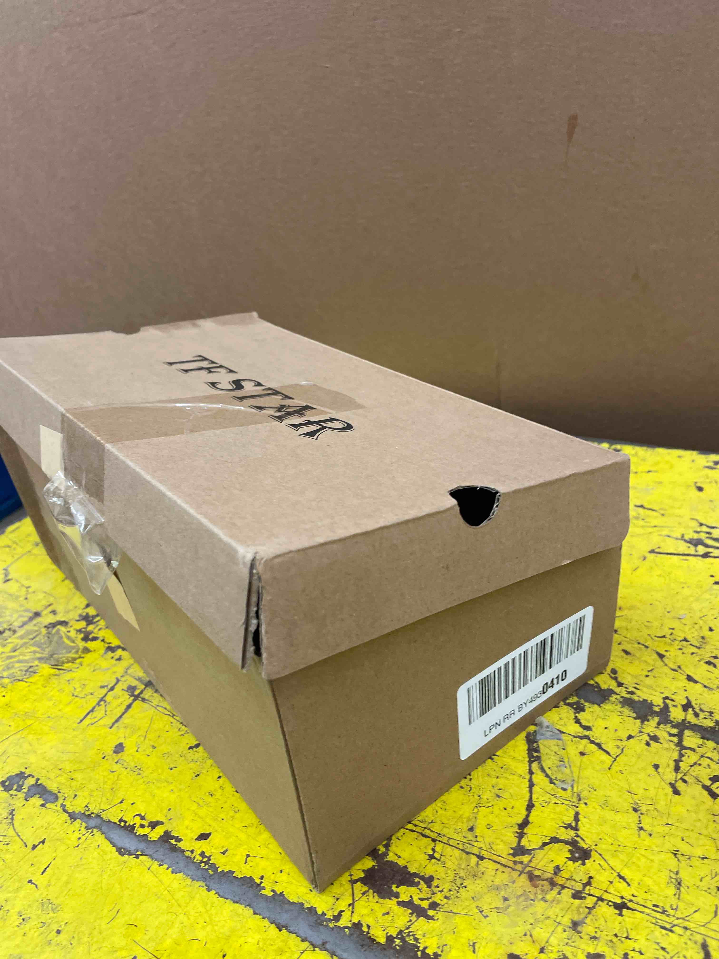 https://s3.amazonaws.com/lotting-images-prod/phillipi/BRN0469450_1736885453225.jpeg
