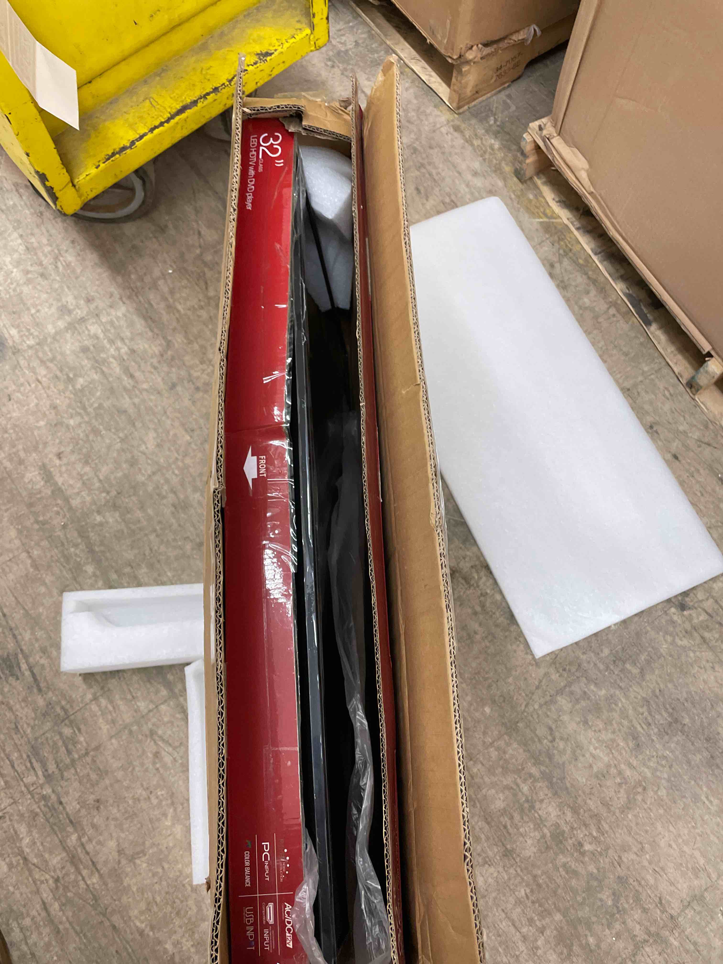 https://s3.amazonaws.com/lotting-images-prod/phillipi/BRN0469474_1736868096285.jpeg