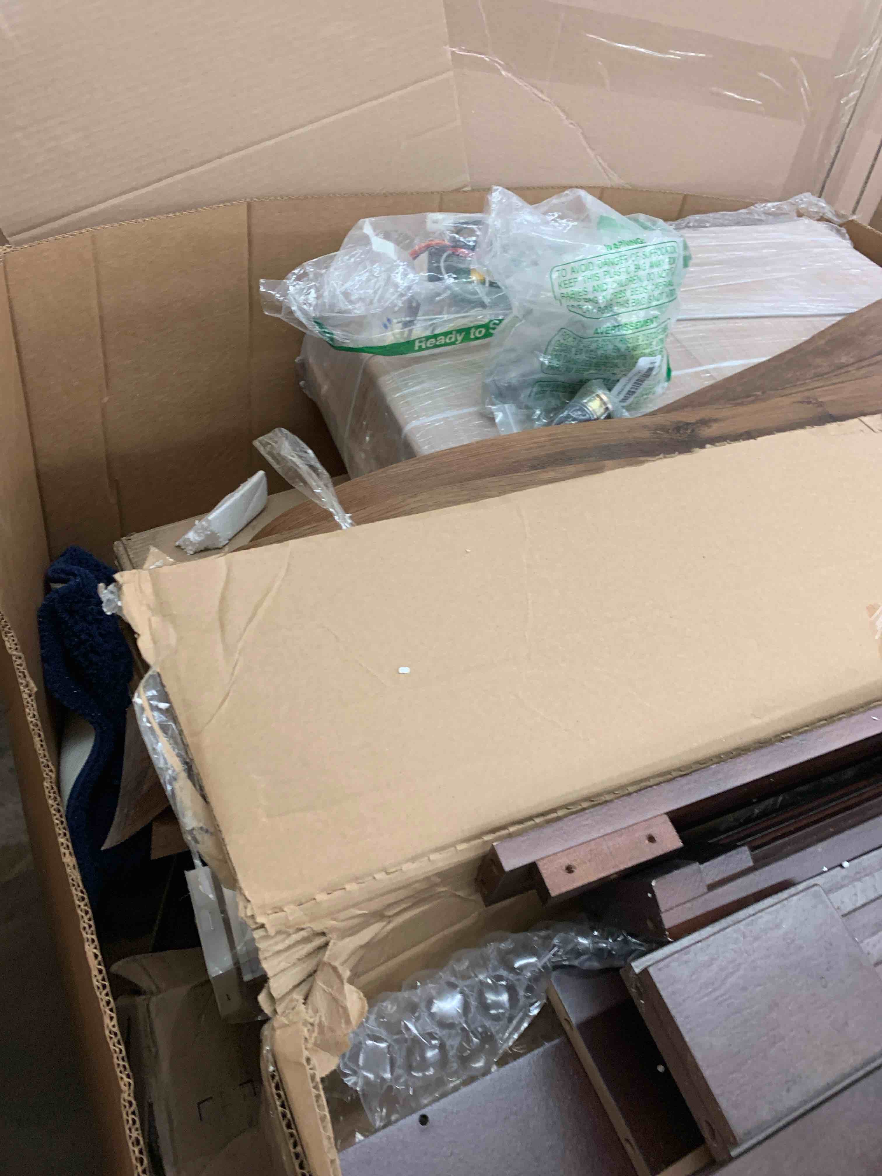 https://s3.amazonaws.com/lotting-images-prod/phillipi/BRN0469638_1735315208145.jpeg