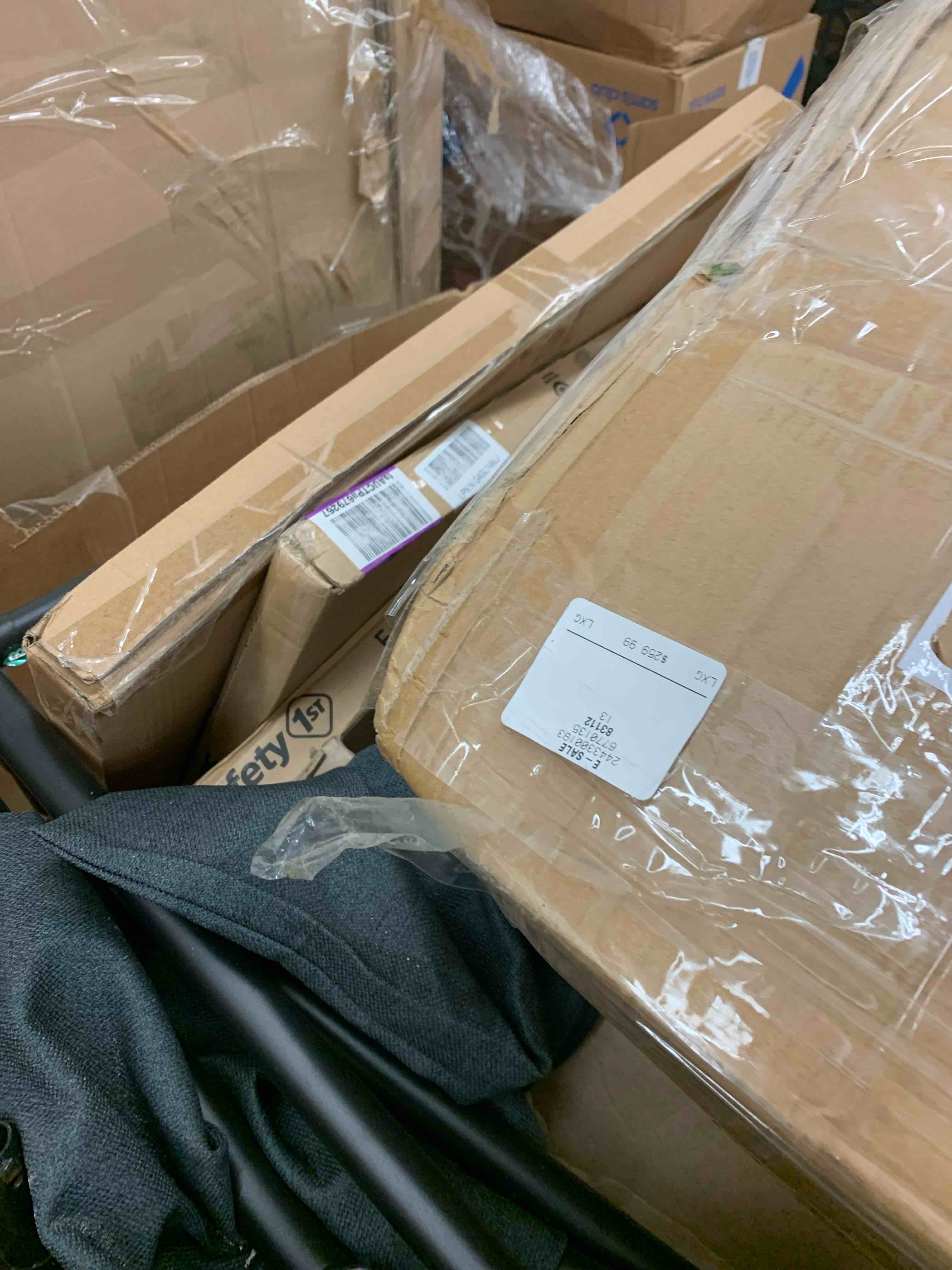 https://s3.amazonaws.com/lotting-images-prod/phillipi/BRN0469639_1735315237176.jpeg