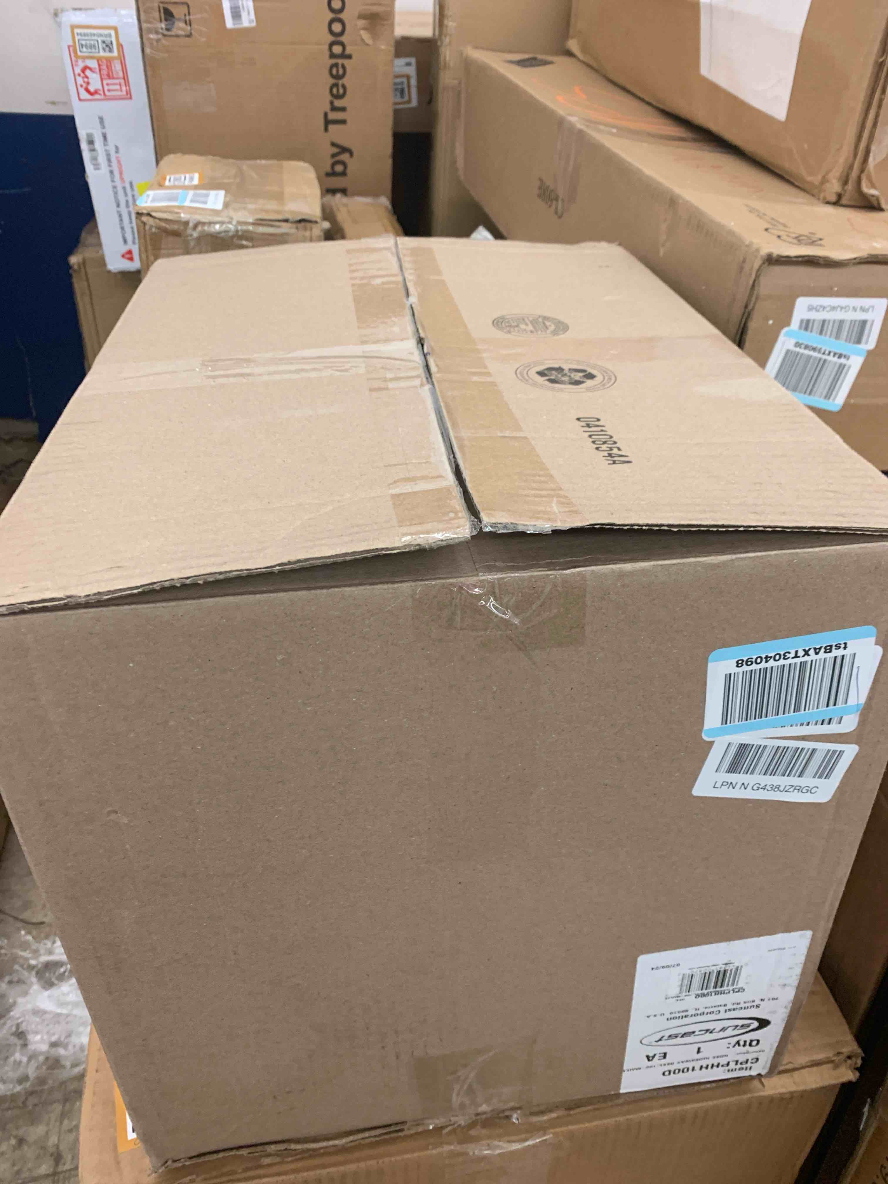 https://s3.amazonaws.com/lotting-images-prod/phillipi/BRN0469881_1732641679057.jpeg