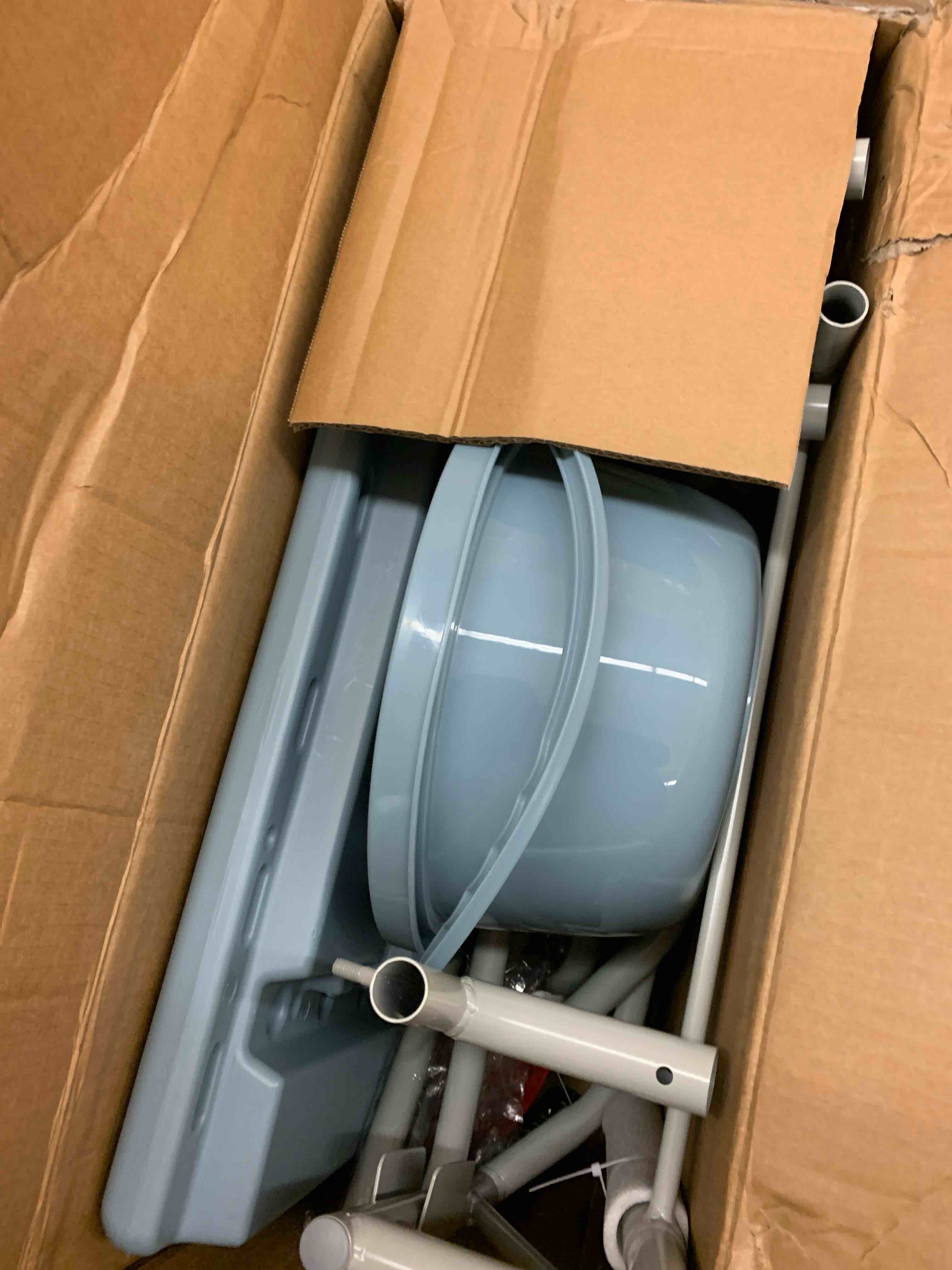 https://s3.amazonaws.com/lotting-images-prod/phillipi/BRN0470070_1744906521840.jpeg