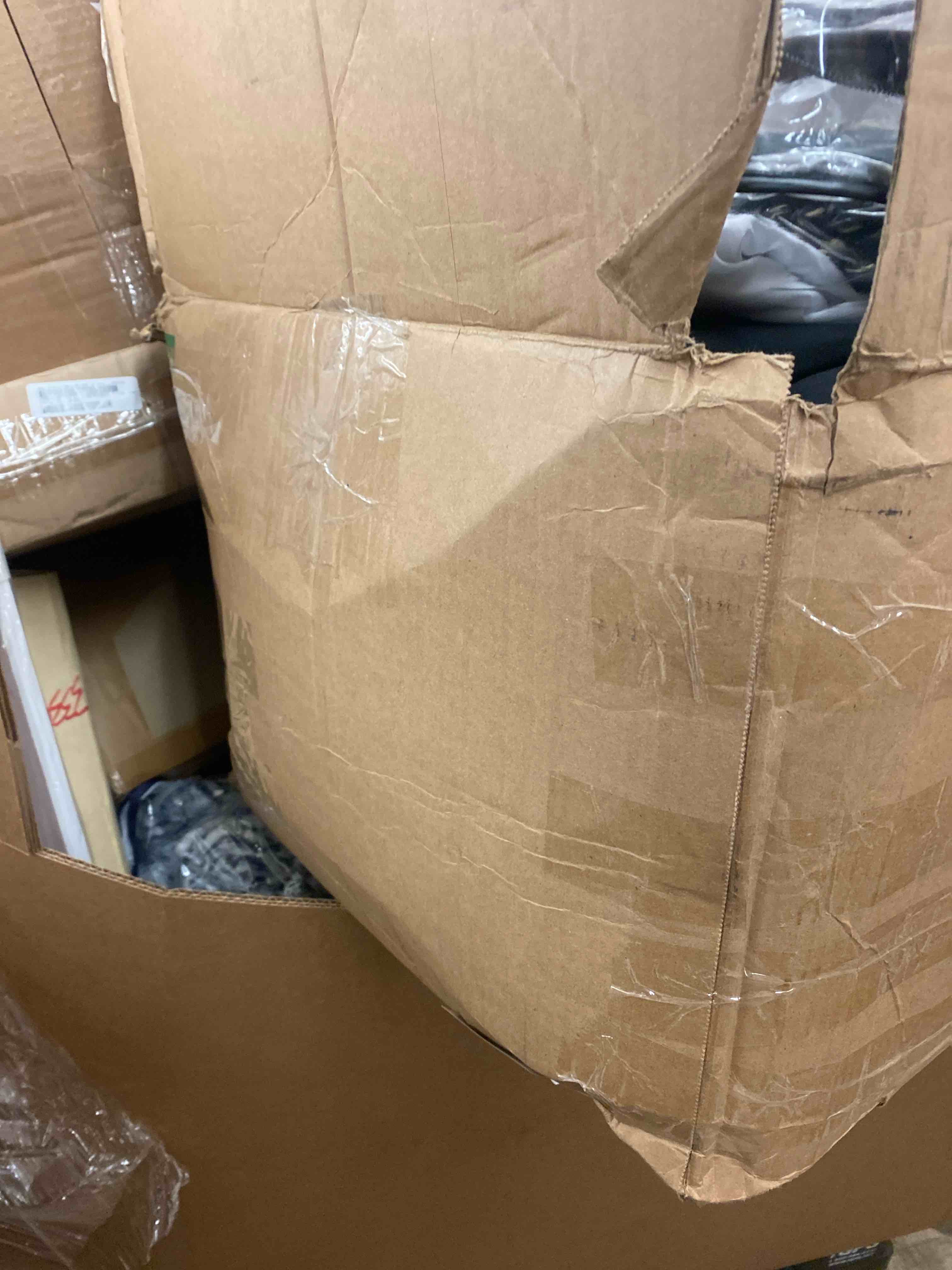 https://s3.amazonaws.com/lotting-images-prod/phillipi/BRN0470668_1738791935652.jpeg