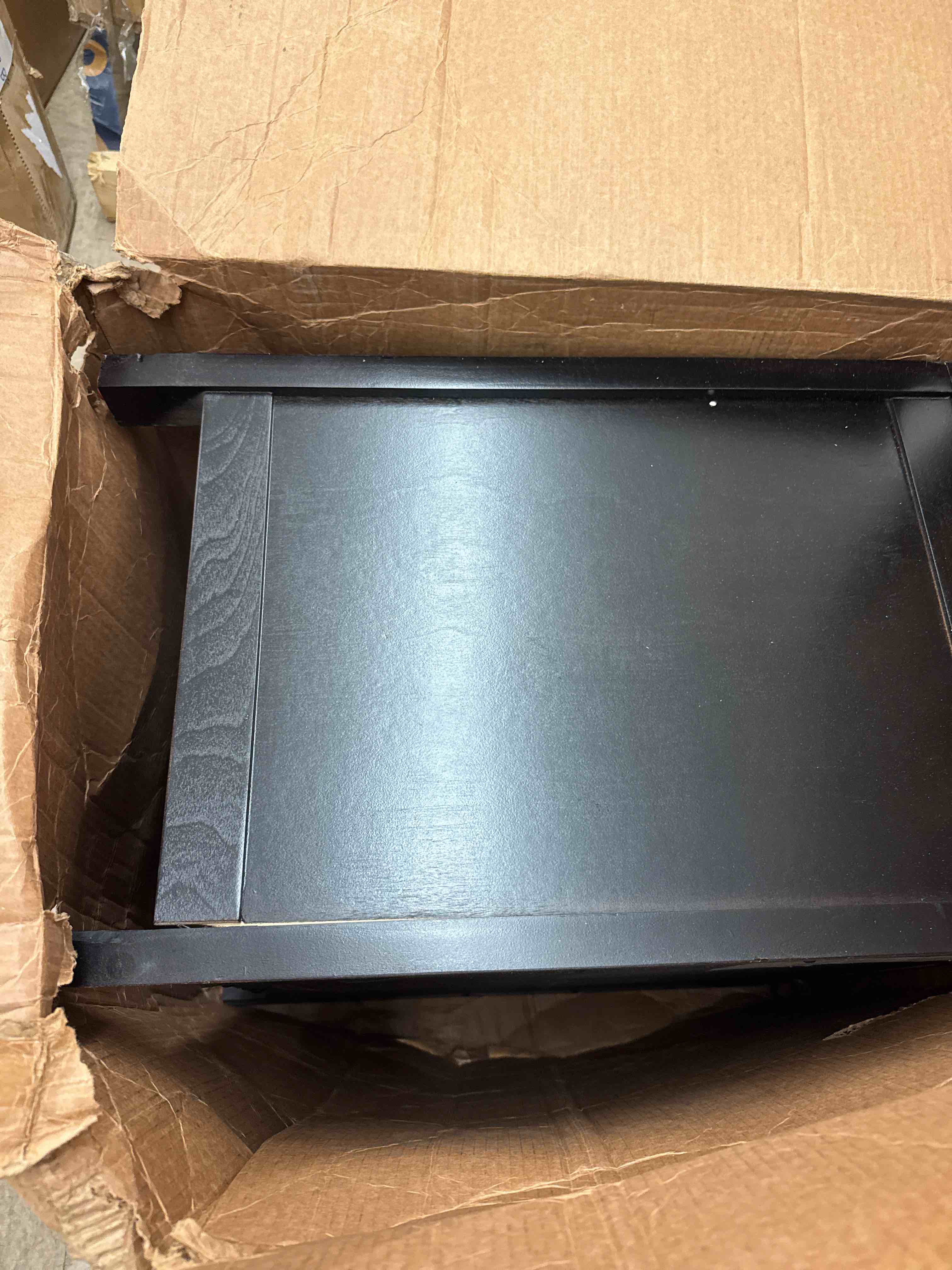 https://s3.amazonaws.com/lotting-images-prod/phillipi/BRN0470832_1738604671415.jpeg