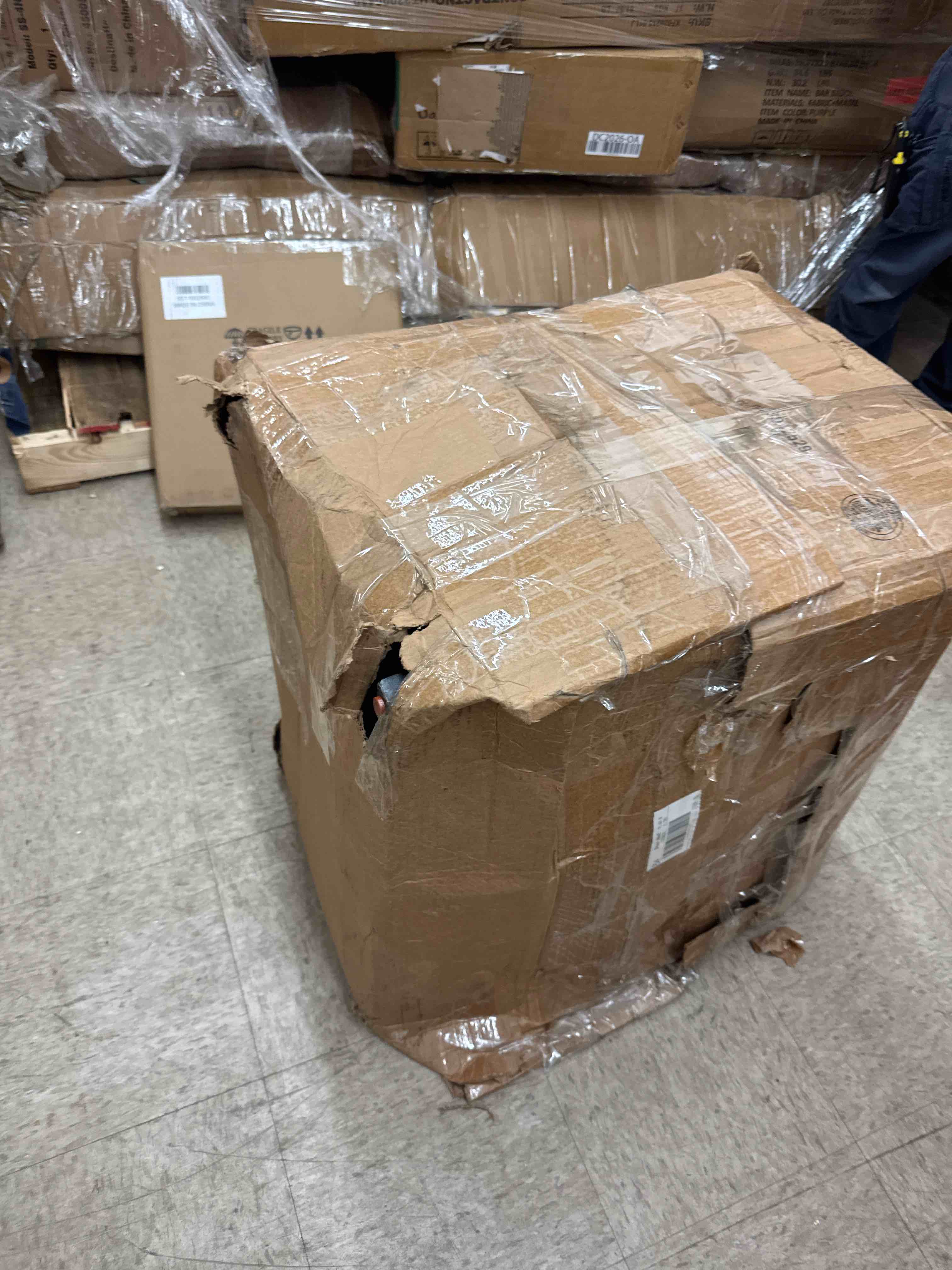 https://s3.amazonaws.com/lotting-images-prod/phillipi/BRN0470832_1738604699675.jpeg
