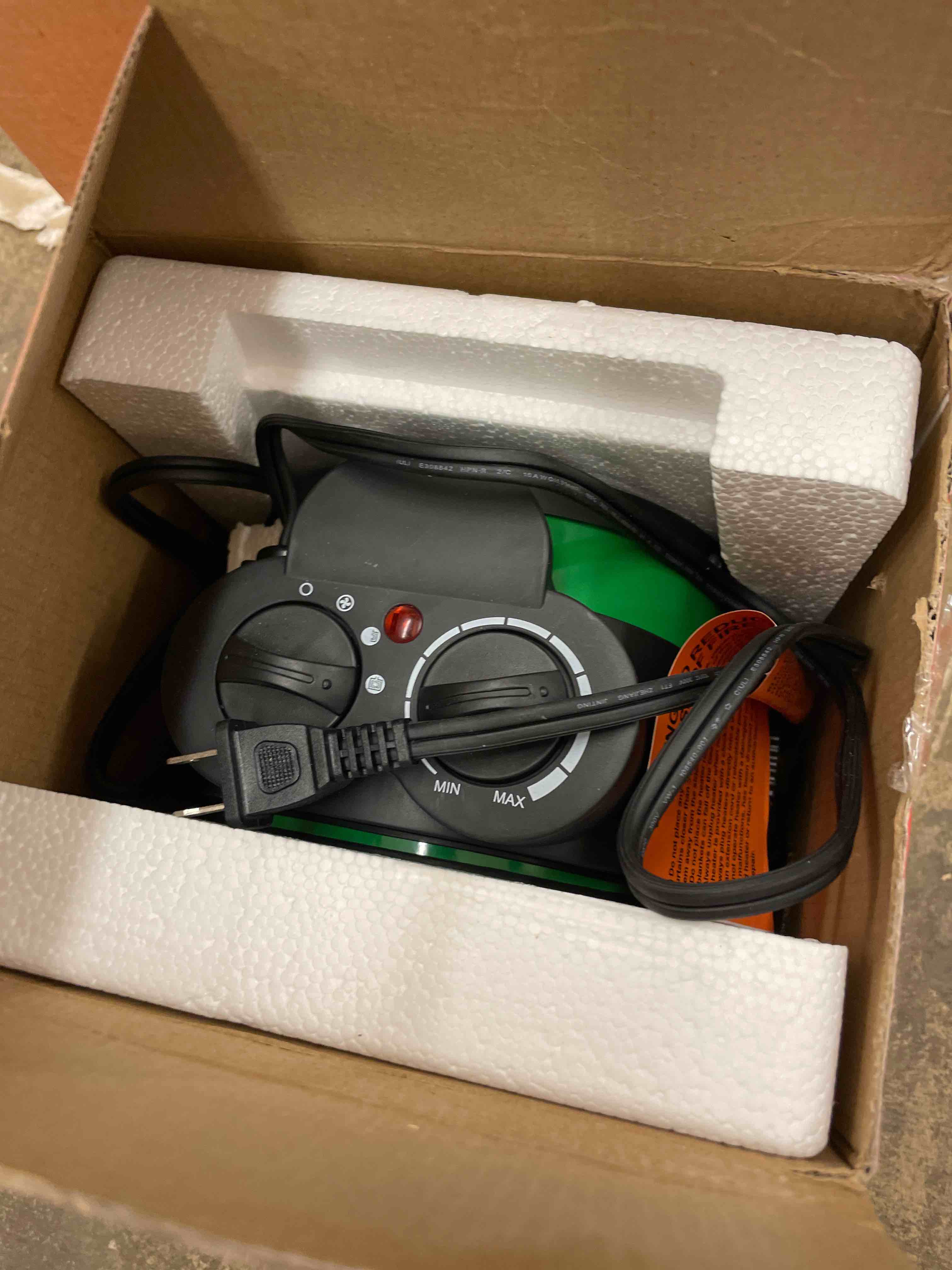 https://s3.amazonaws.com/lotting-images-prod/phillipi/BRN0470966_1738421934266.jpeg