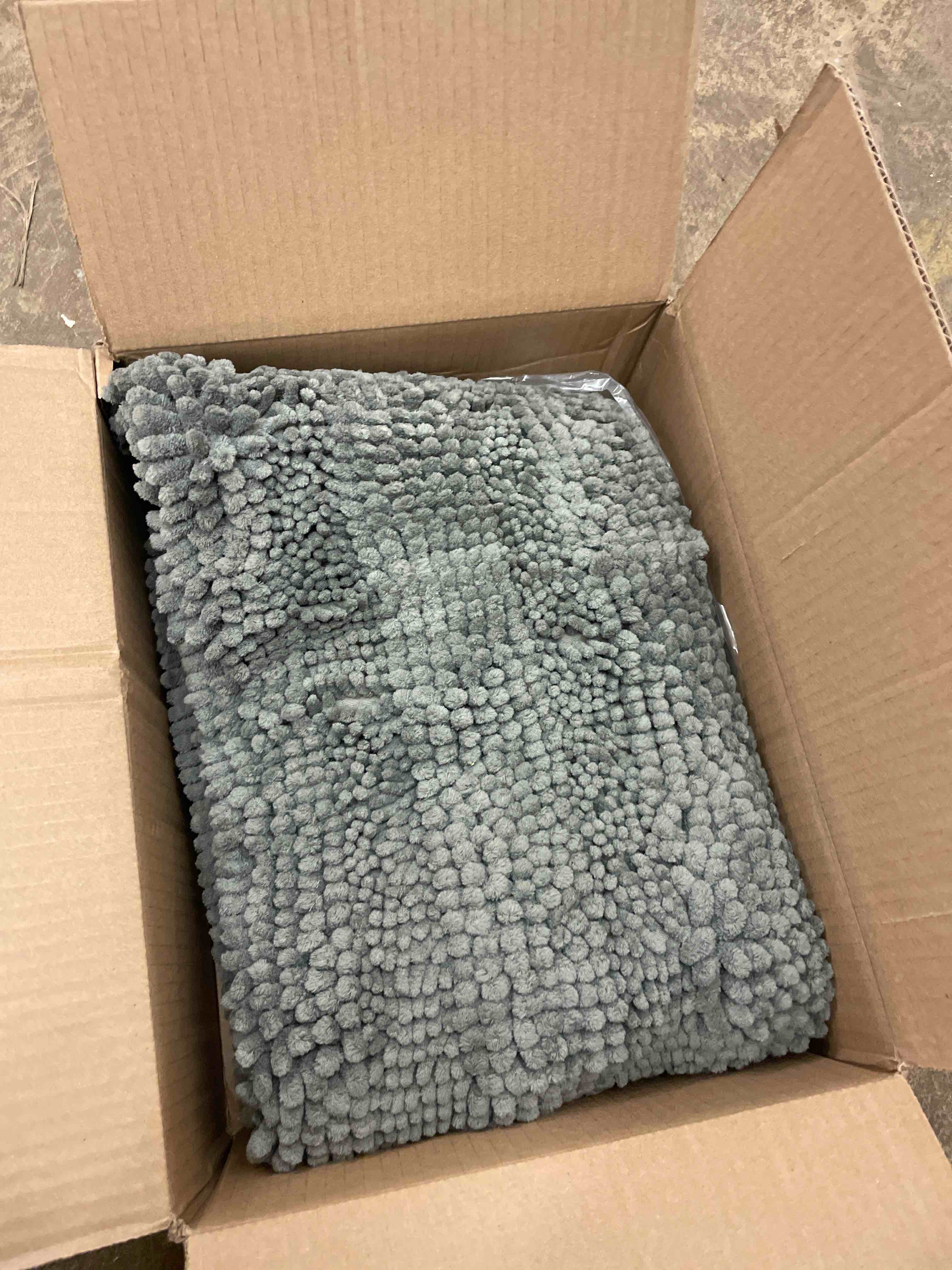 https://s3.amazonaws.com/lotting-images-prod/phillipi/BRN0470967_1738421678990.jpeg