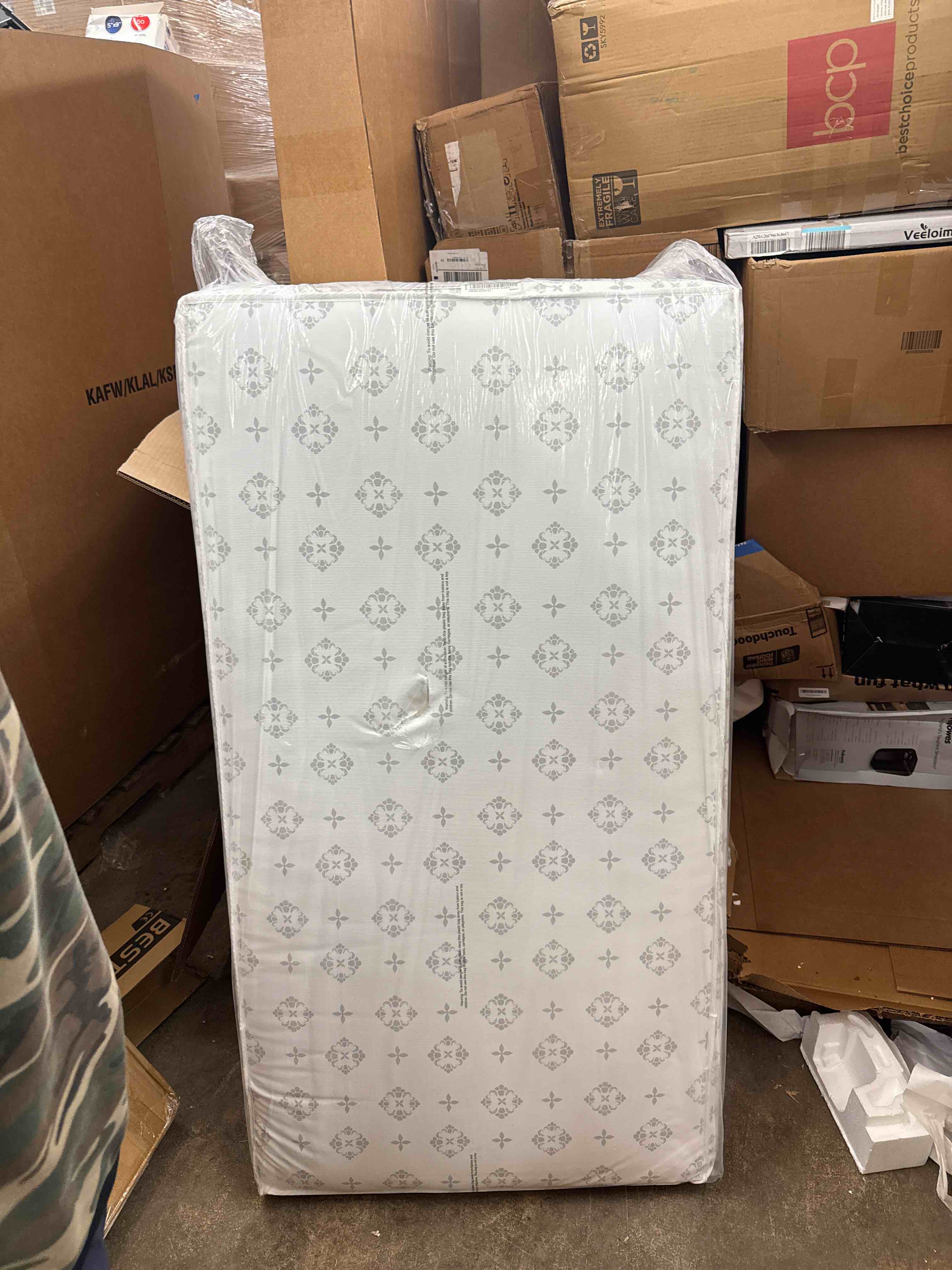 https://s3.amazonaws.com/lotting-images-prod/phillipi/BRN0471020_1738344861943.jpeg