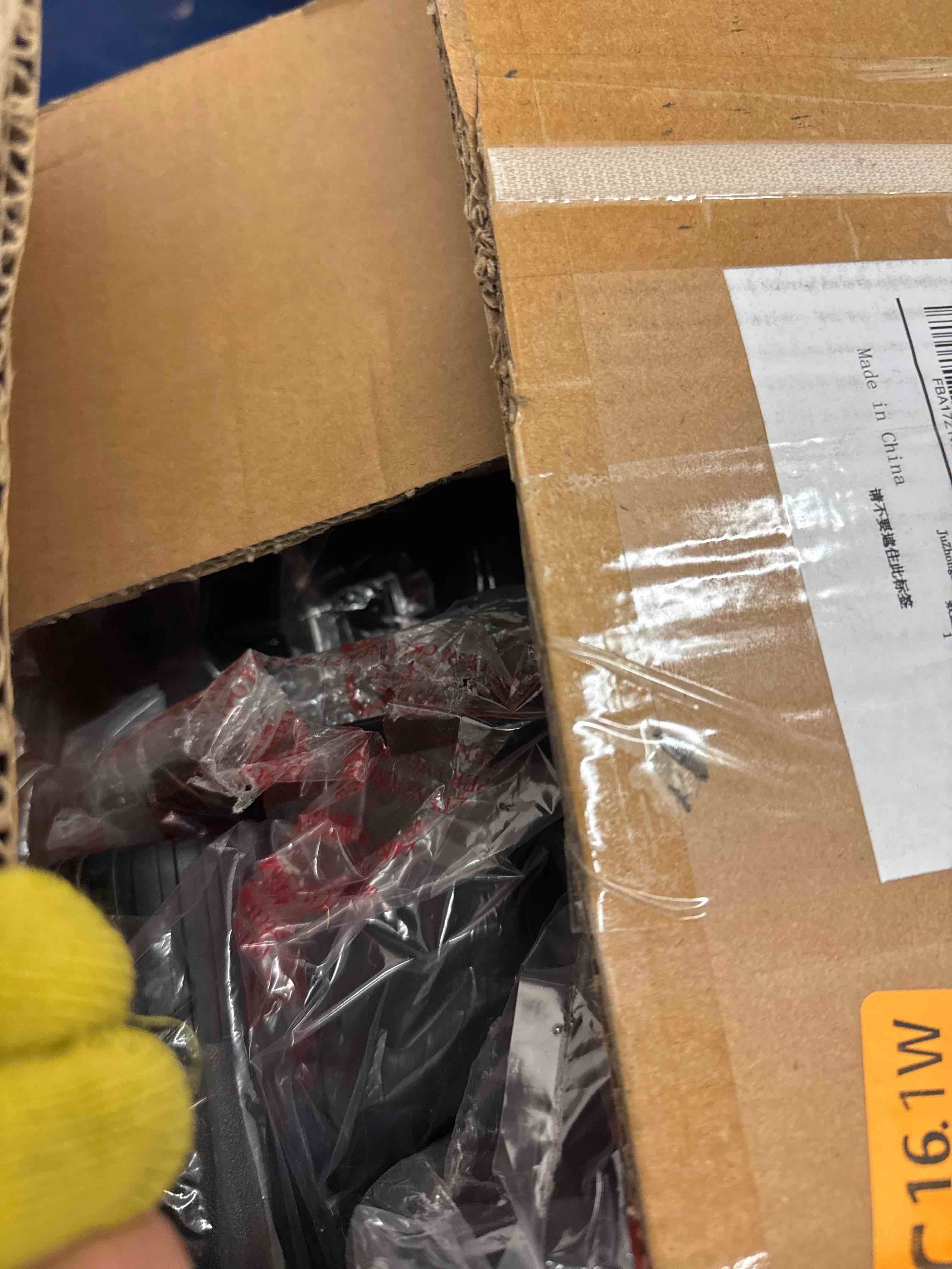 https://s3.amazonaws.com/lotting-images-prod/phillipi/BRN0471082_1738183016605.jpeg