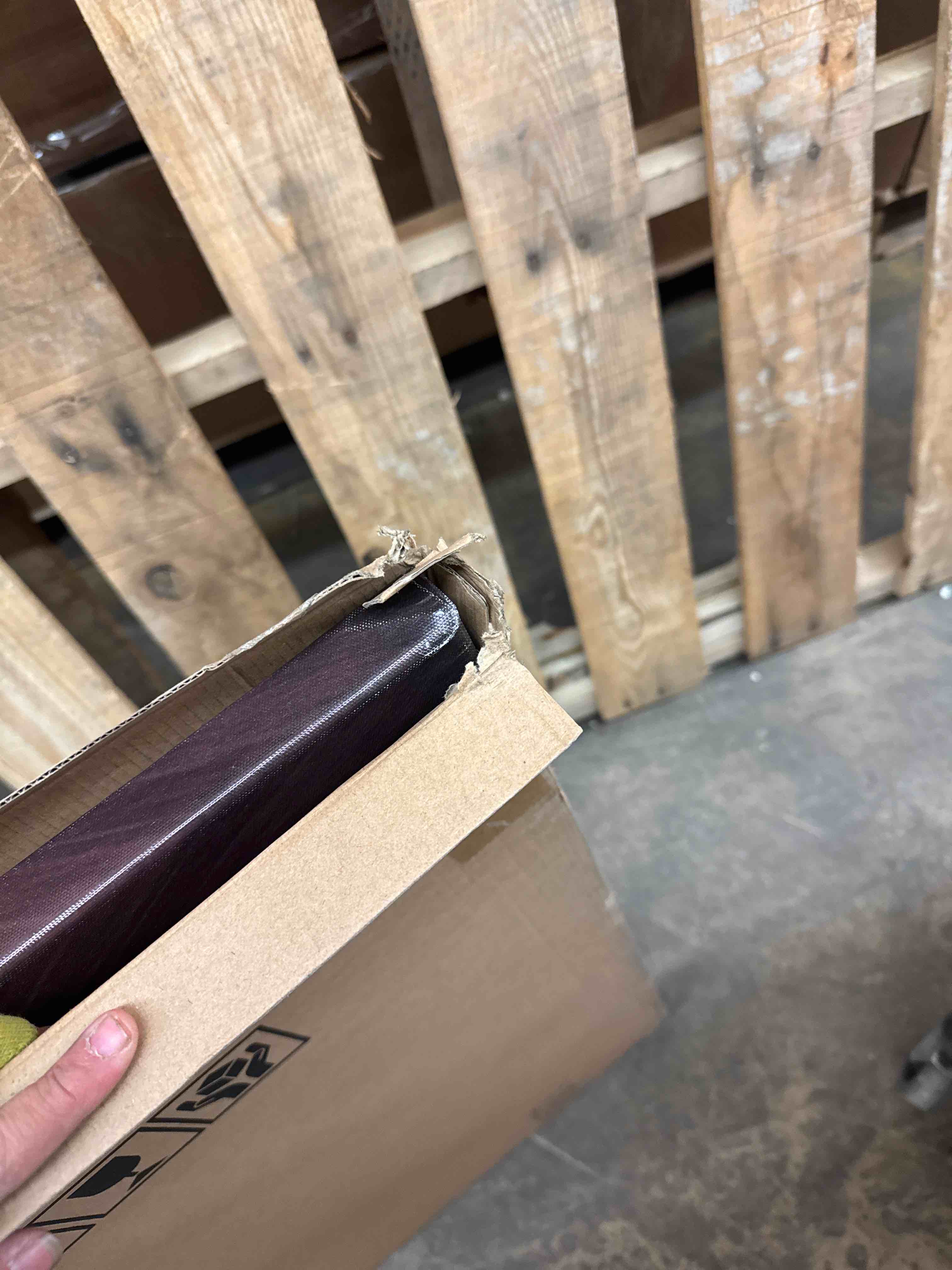 https://s3.amazonaws.com/lotting-images-prod/phillipi/BRN0471087_1738182436983.jpeg