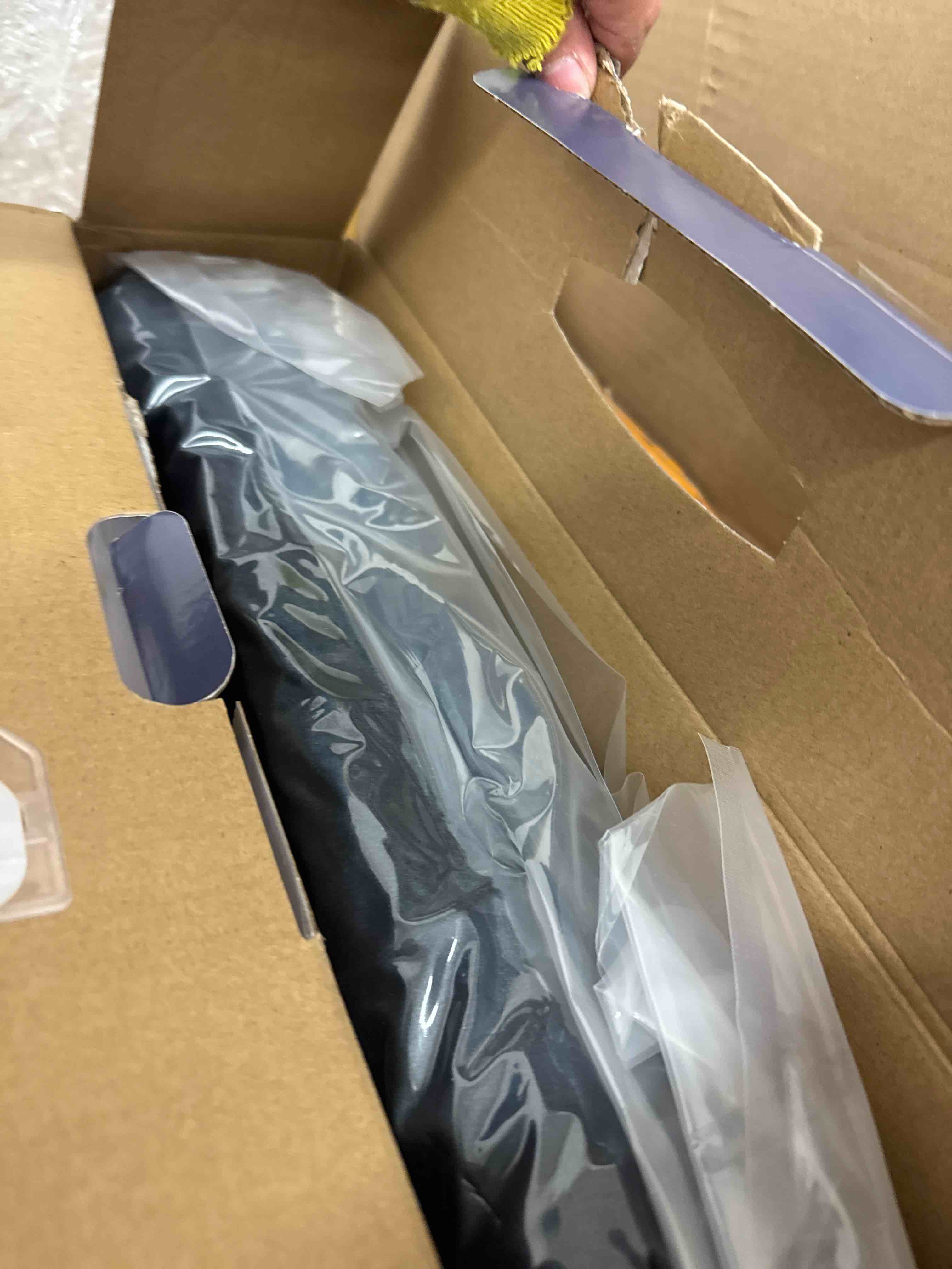 https://s3.amazonaws.com/lotting-images-prod/phillipi/BRN0471097_1738179894678.jpeg