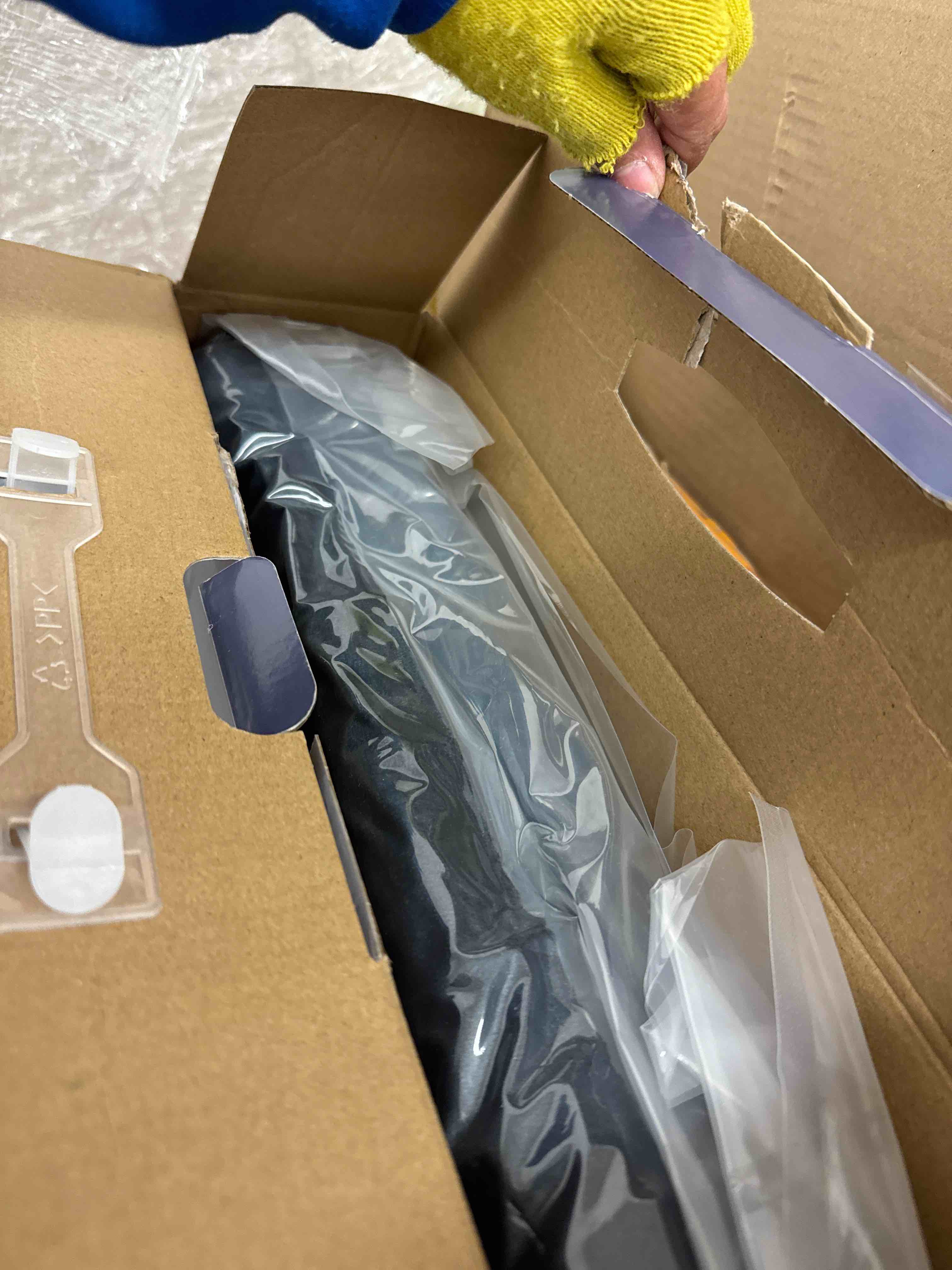 https://s3.amazonaws.com/lotting-images-prod/phillipi/BRN0471097_1738179895525.jpeg