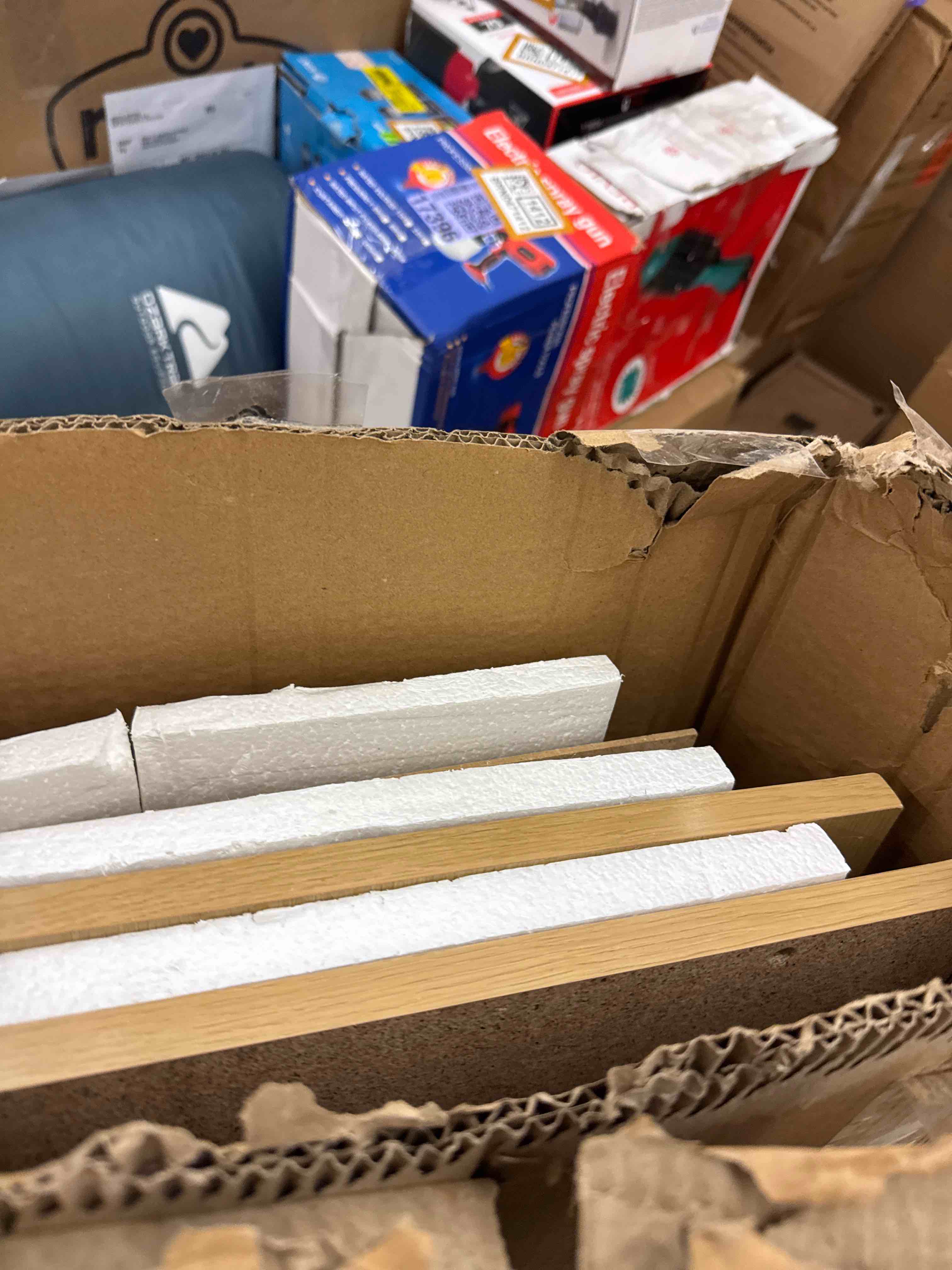 https://s3.amazonaws.com/lotting-images-prod/phillipi/BRN0471409_1737039717318.jpeg