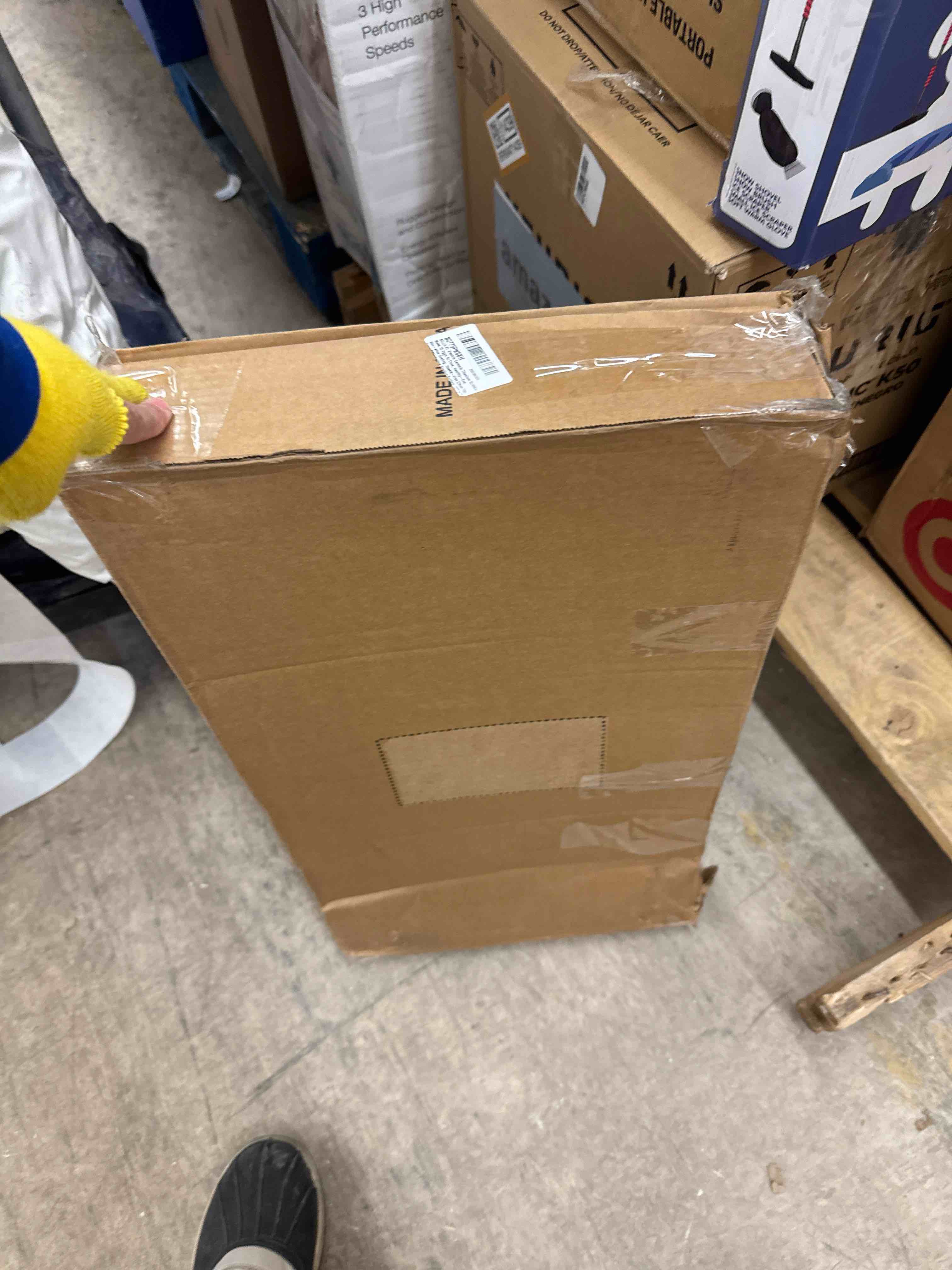 https://s3.amazonaws.com/lotting-images-prod/phillipi/BRN0471427_1736955461972.jpeg