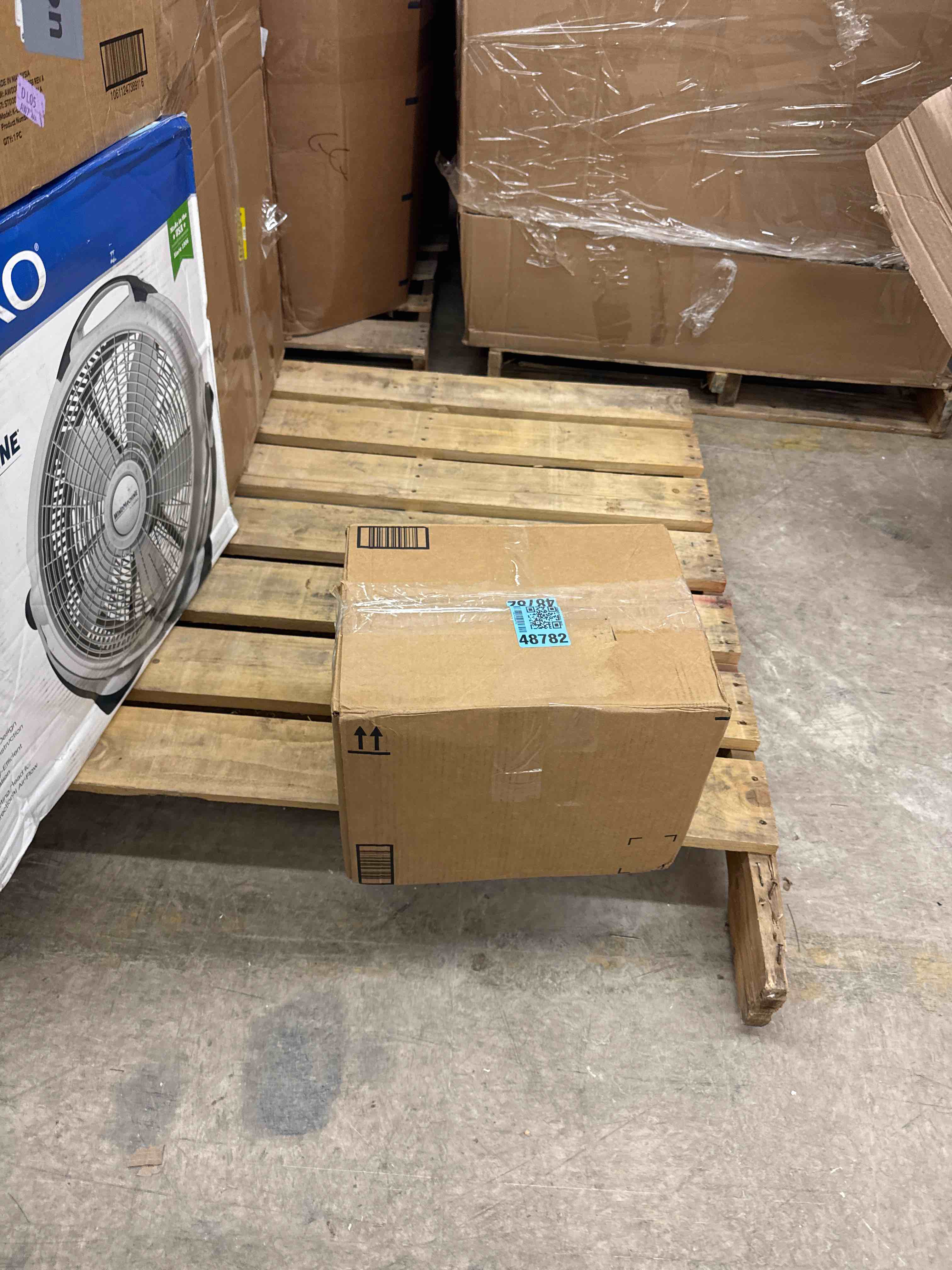 https://s3.amazonaws.com/lotting-images-prod/phillipi/BRN0471448_1736952156137.jpeg