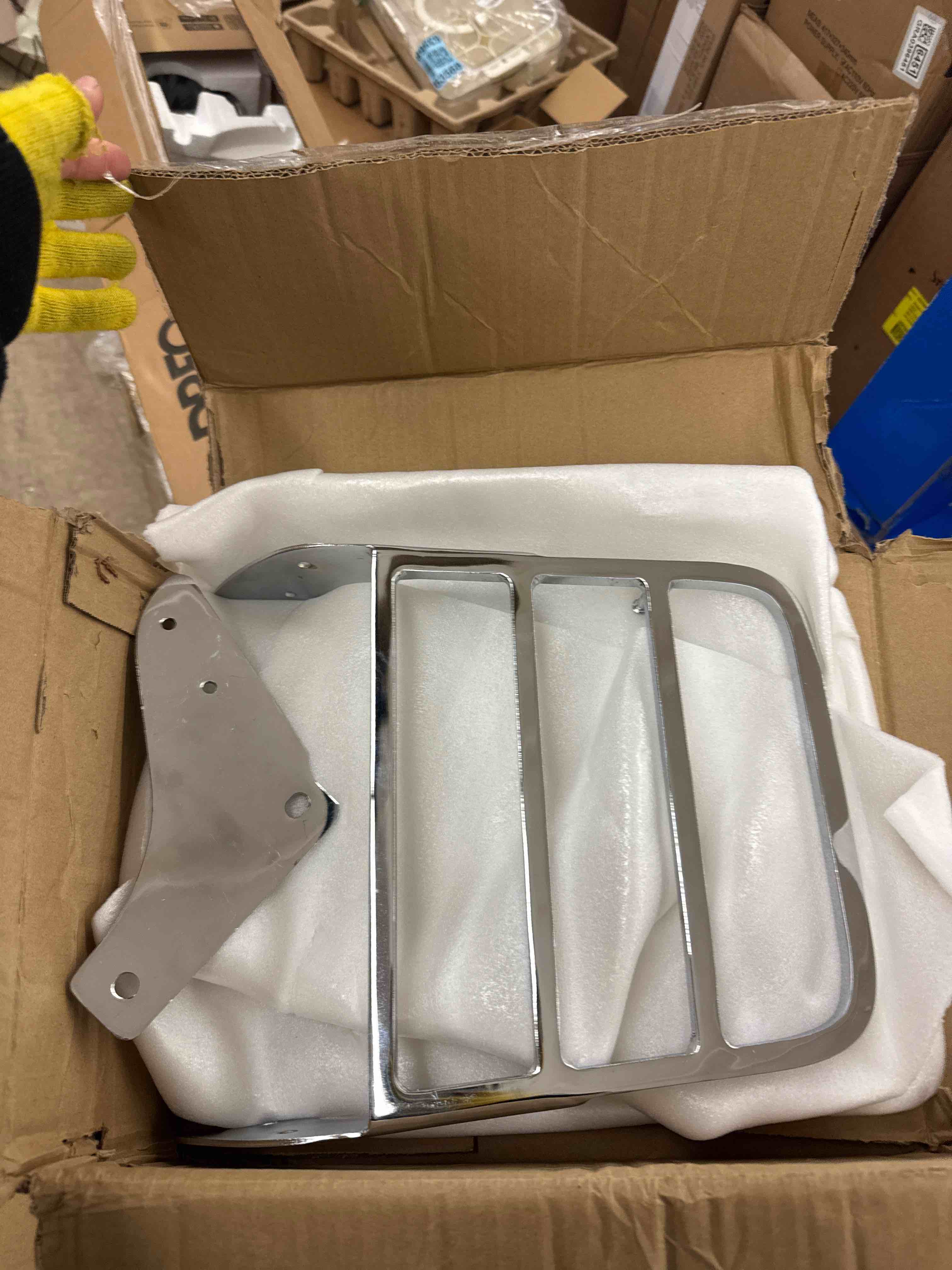 https://s3.amazonaws.com/lotting-images-prod/phillipi/BRN0471474_1736885530085.jpeg