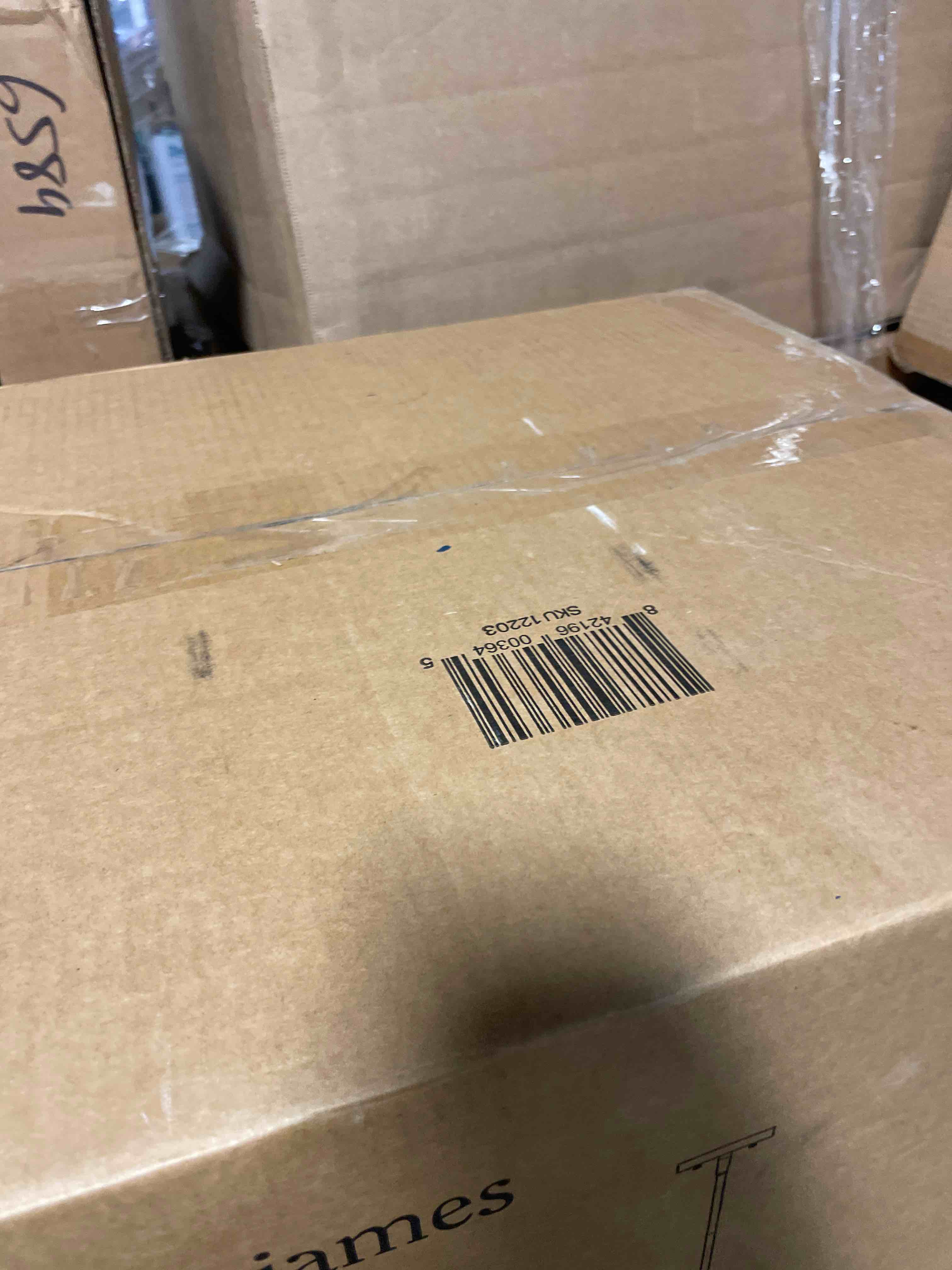 https://s3.amazonaws.com/lotting-images-prod/phillipi/BRN0472254_1732038517032.jpeg