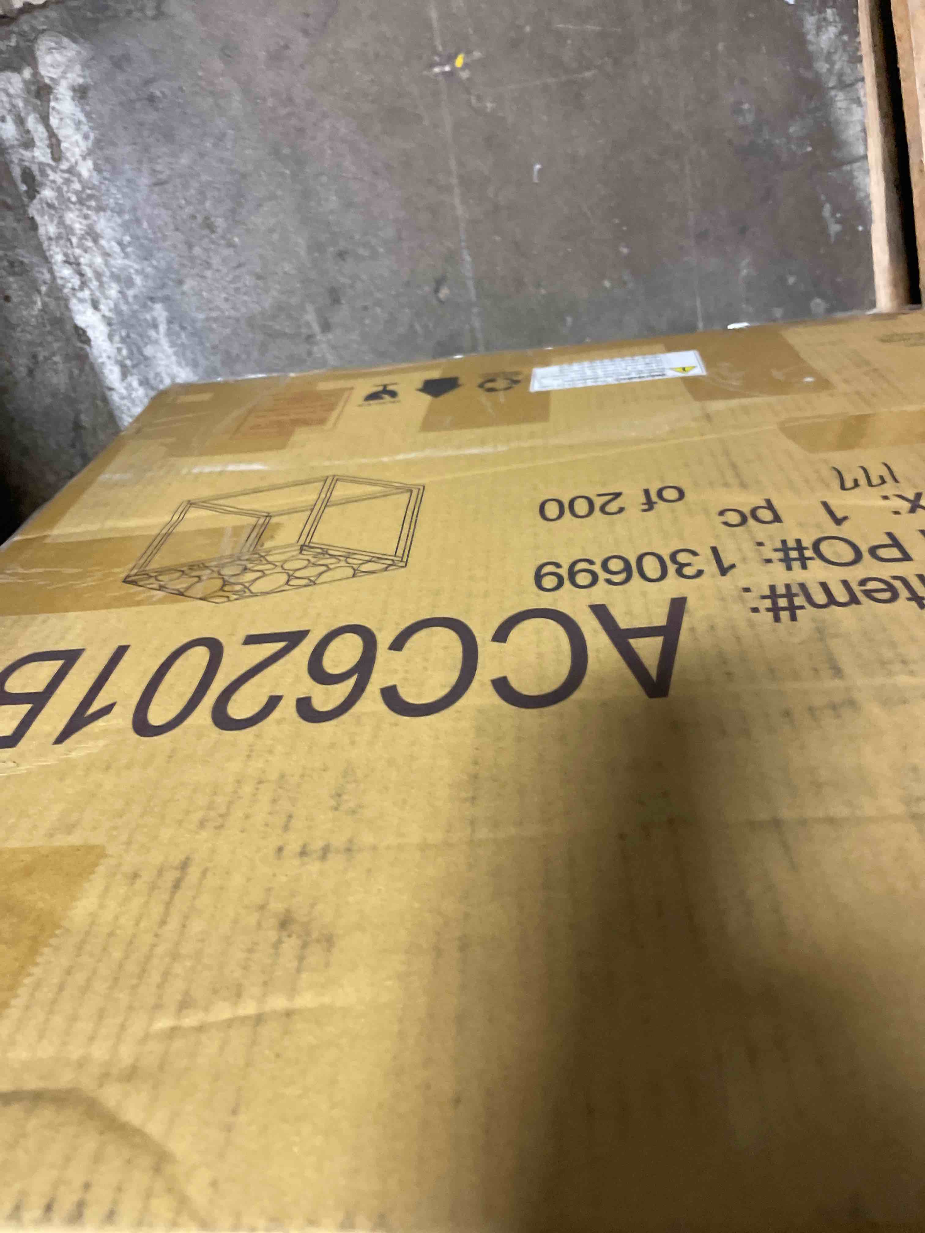 https://s3.amazonaws.com/lotting-images-prod/phillipi/BRN0472263_1732039208361.jpeg
