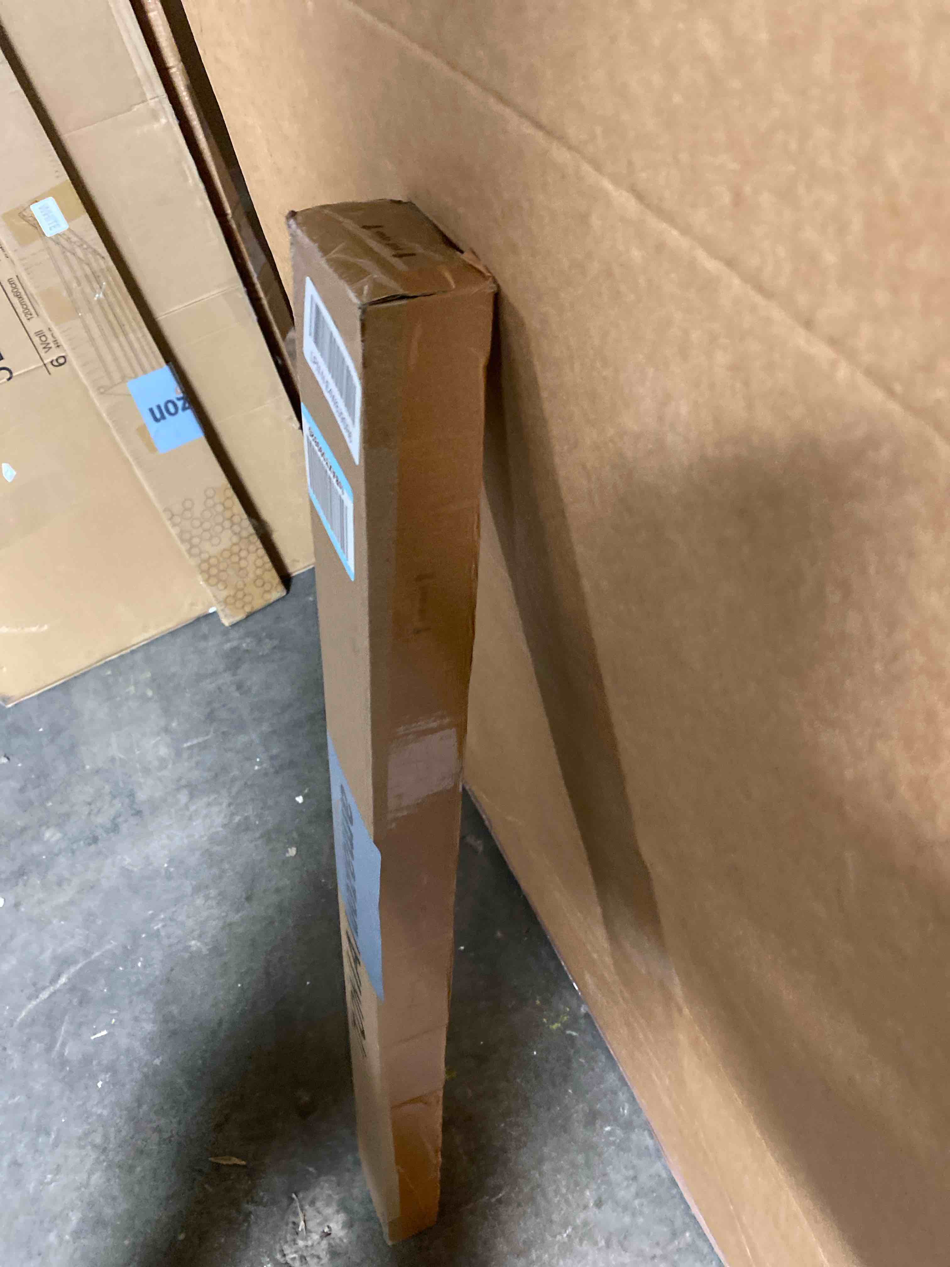 https://s3.amazonaws.com/lotting-images-prod/phillipi/BRN0472431_1732039602400.jpeg