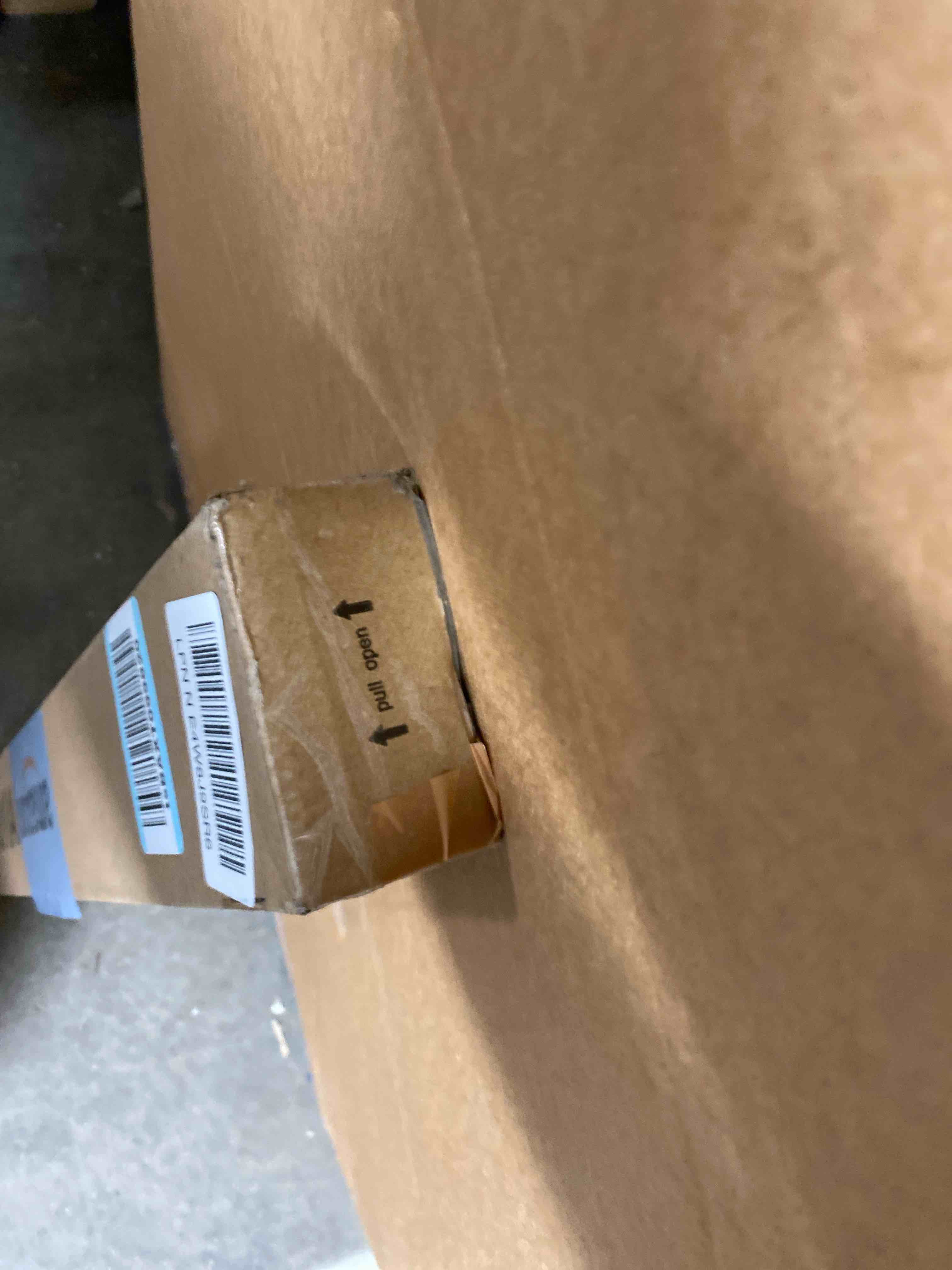 https://s3.amazonaws.com/lotting-images-prod/phillipi/BRN0472431_1732039604101.jpeg