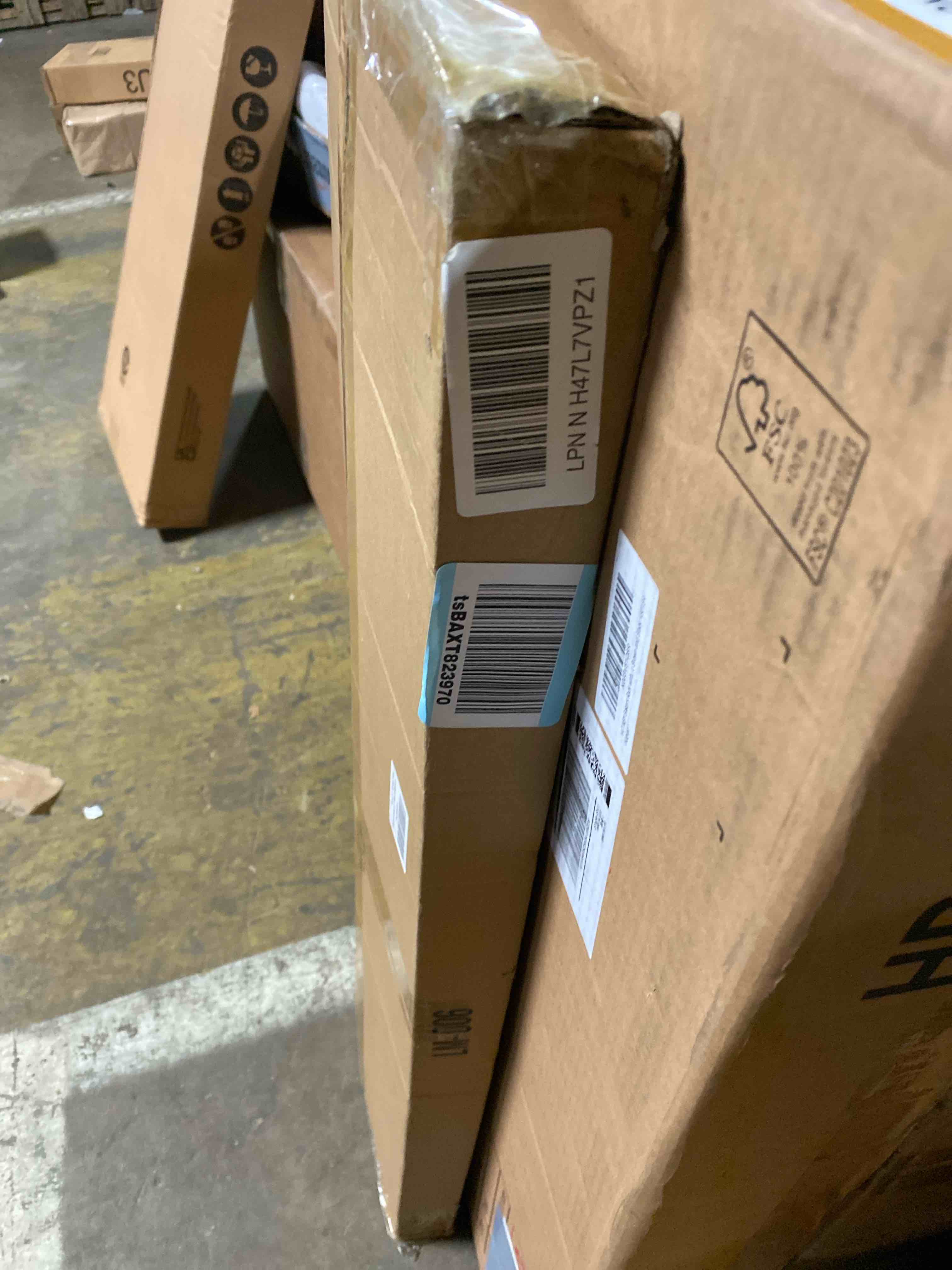 https://s3.amazonaws.com/lotting-images-prod/phillipi/BRN0472467_1732047548163.jpeg