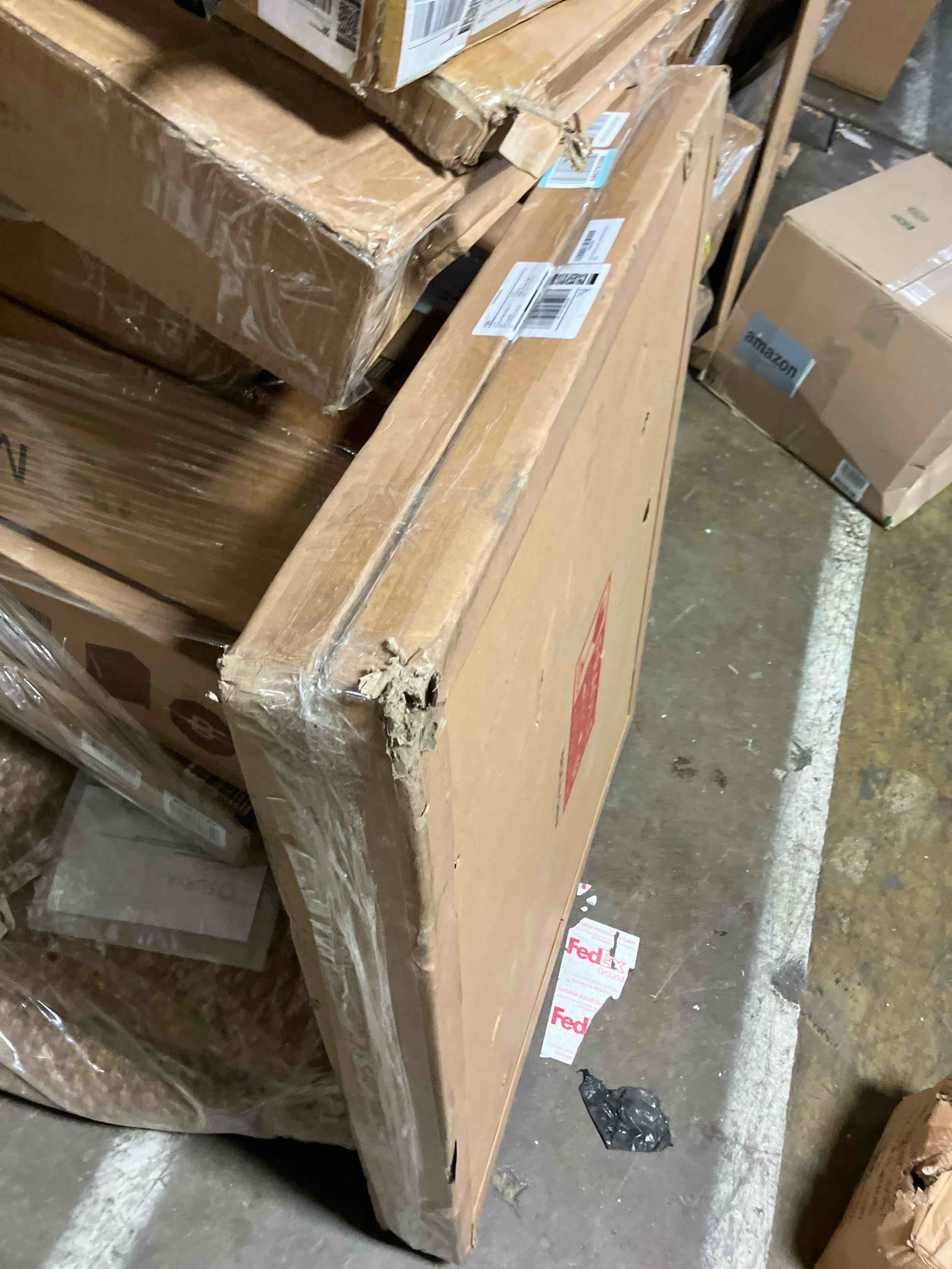 https://s3.amazonaws.com/lotting-images-prod/phillipi/BRN0472713_1731621288769.jpeg