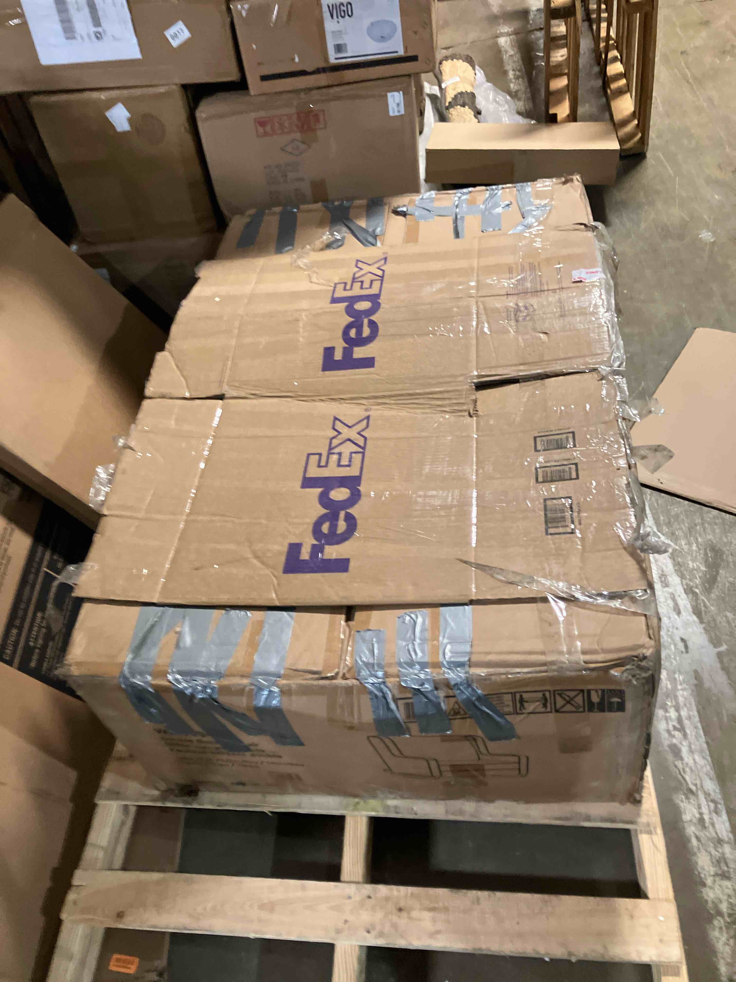 https://s3.amazonaws.com/lotting-images-prod/phillipi/BRN0473019_1731615580045.jpeg