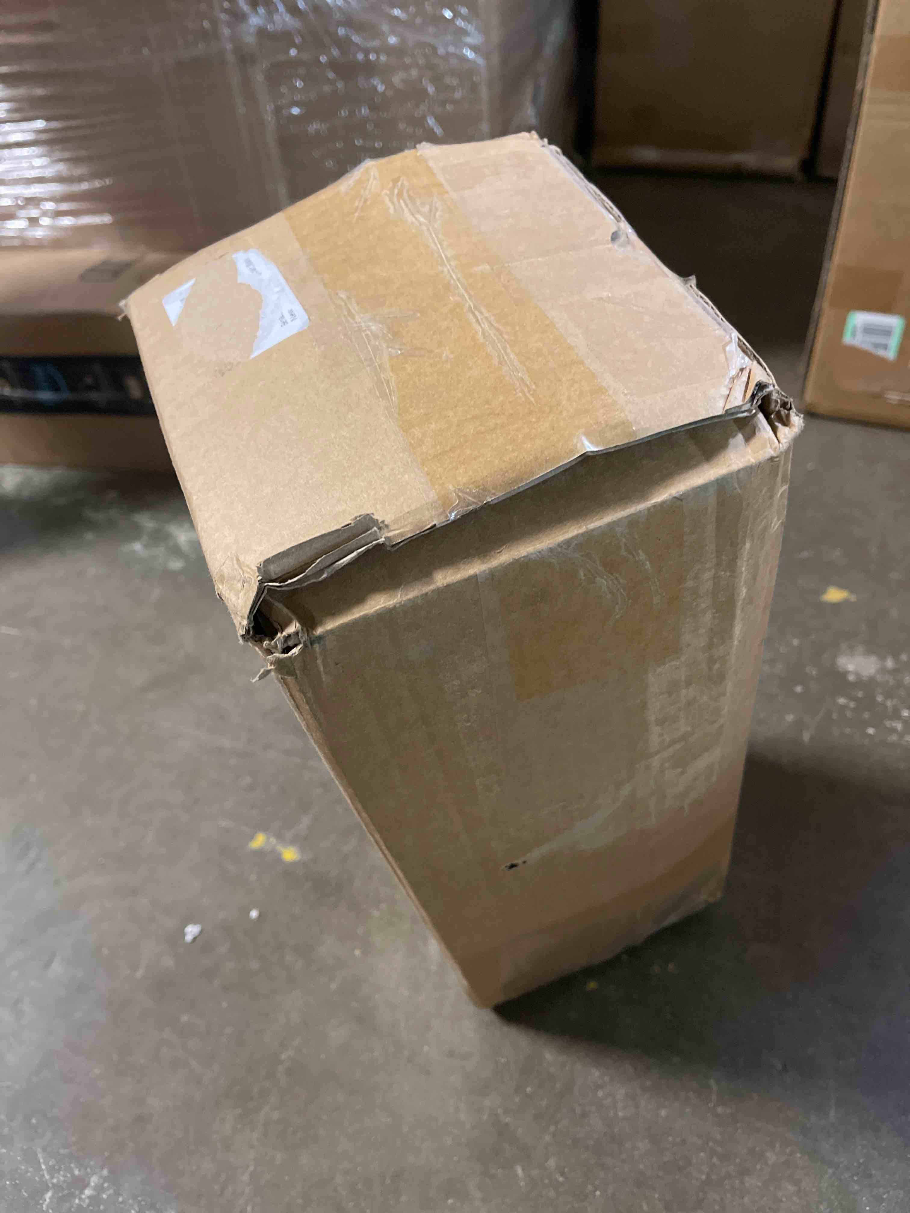 https://s3.amazonaws.com/lotting-images-prod/phillipi/BRN0474191_1734623539413.jpeg