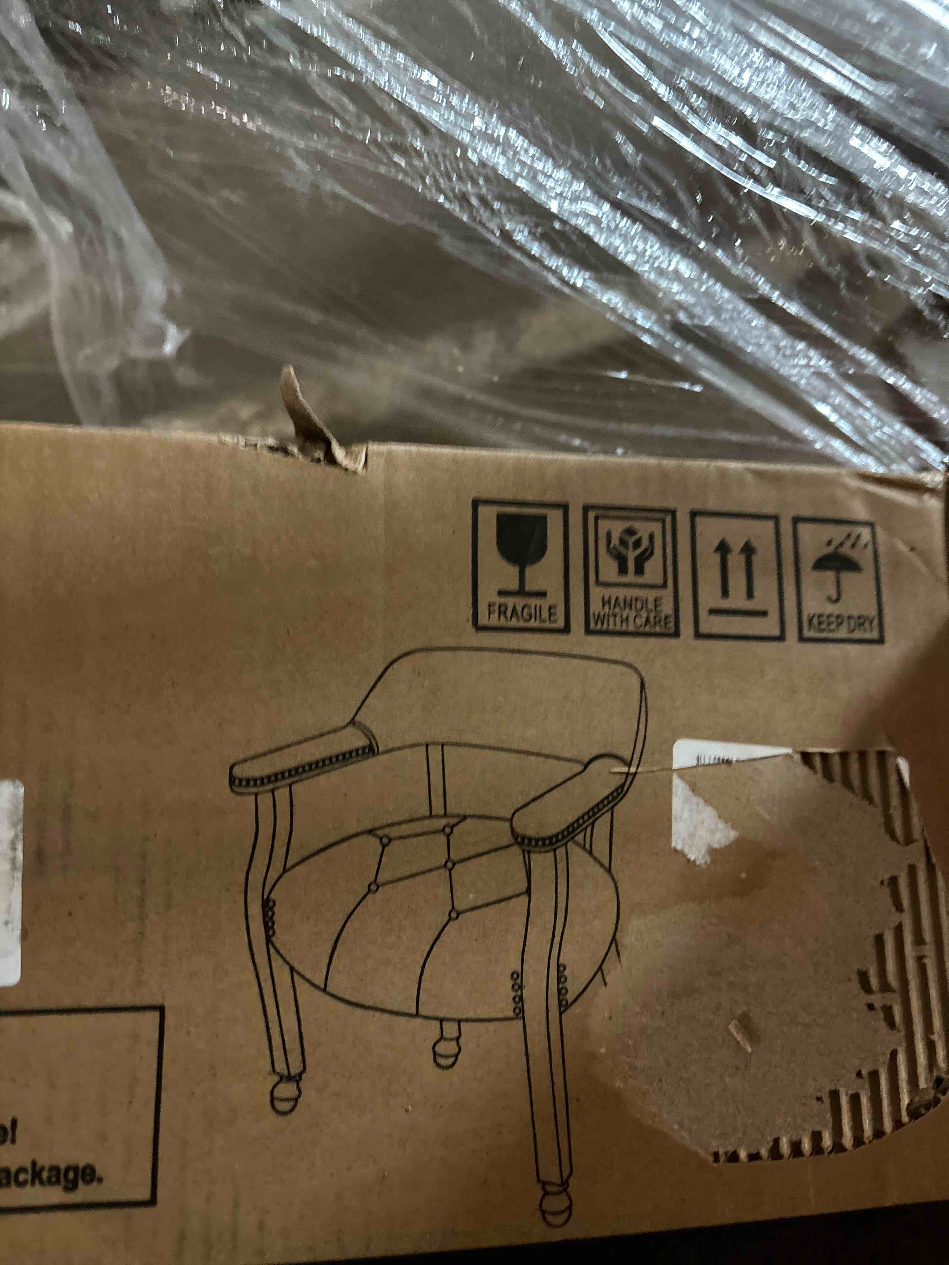 https://s3.amazonaws.com/lotting-images-prod/phillipi/BRN0474508_1734471914689.jpeg