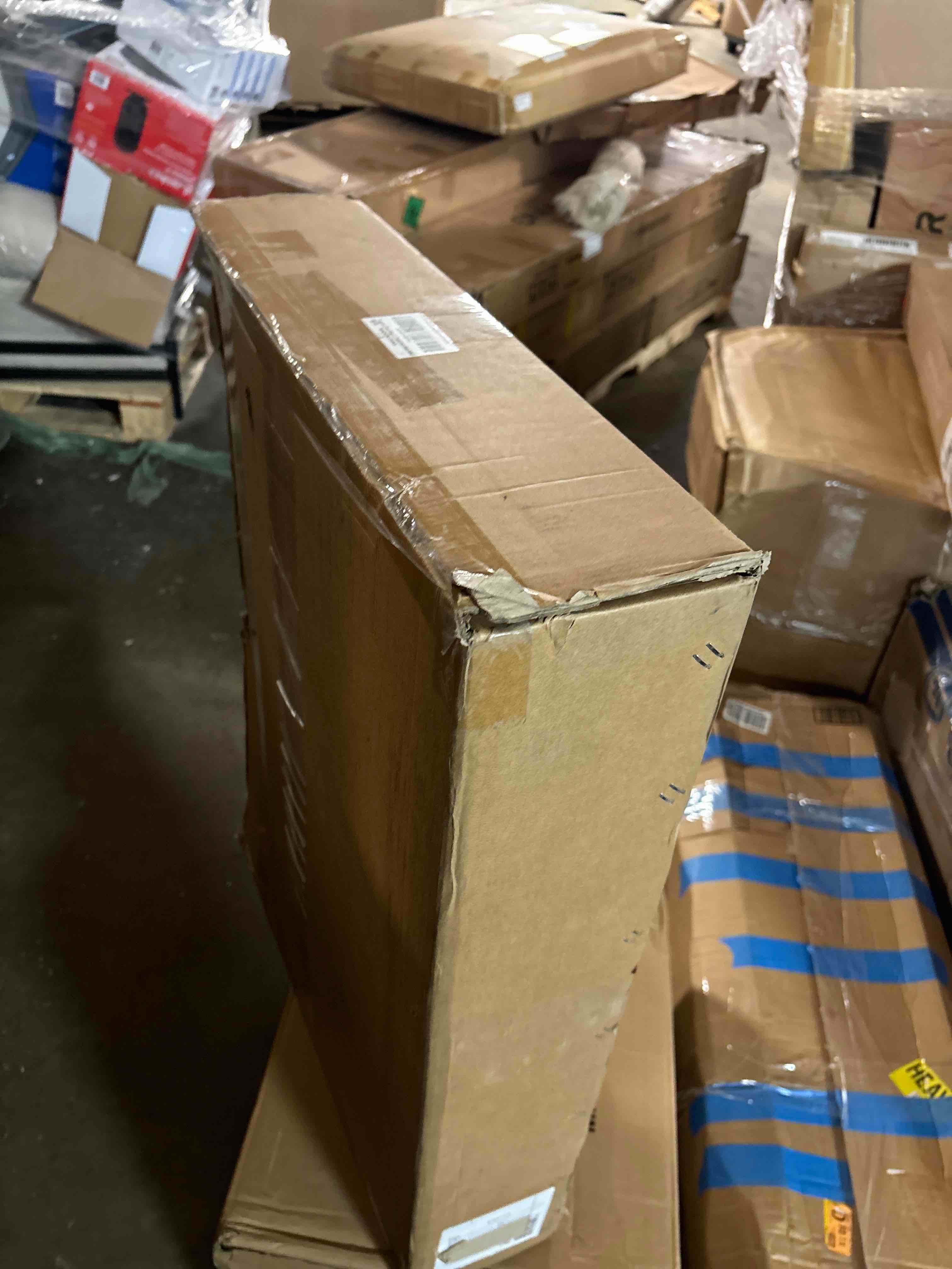 https://s3.amazonaws.com/lotting-images-prod/phillipi/BRN0474533_1734466987841.jpeg