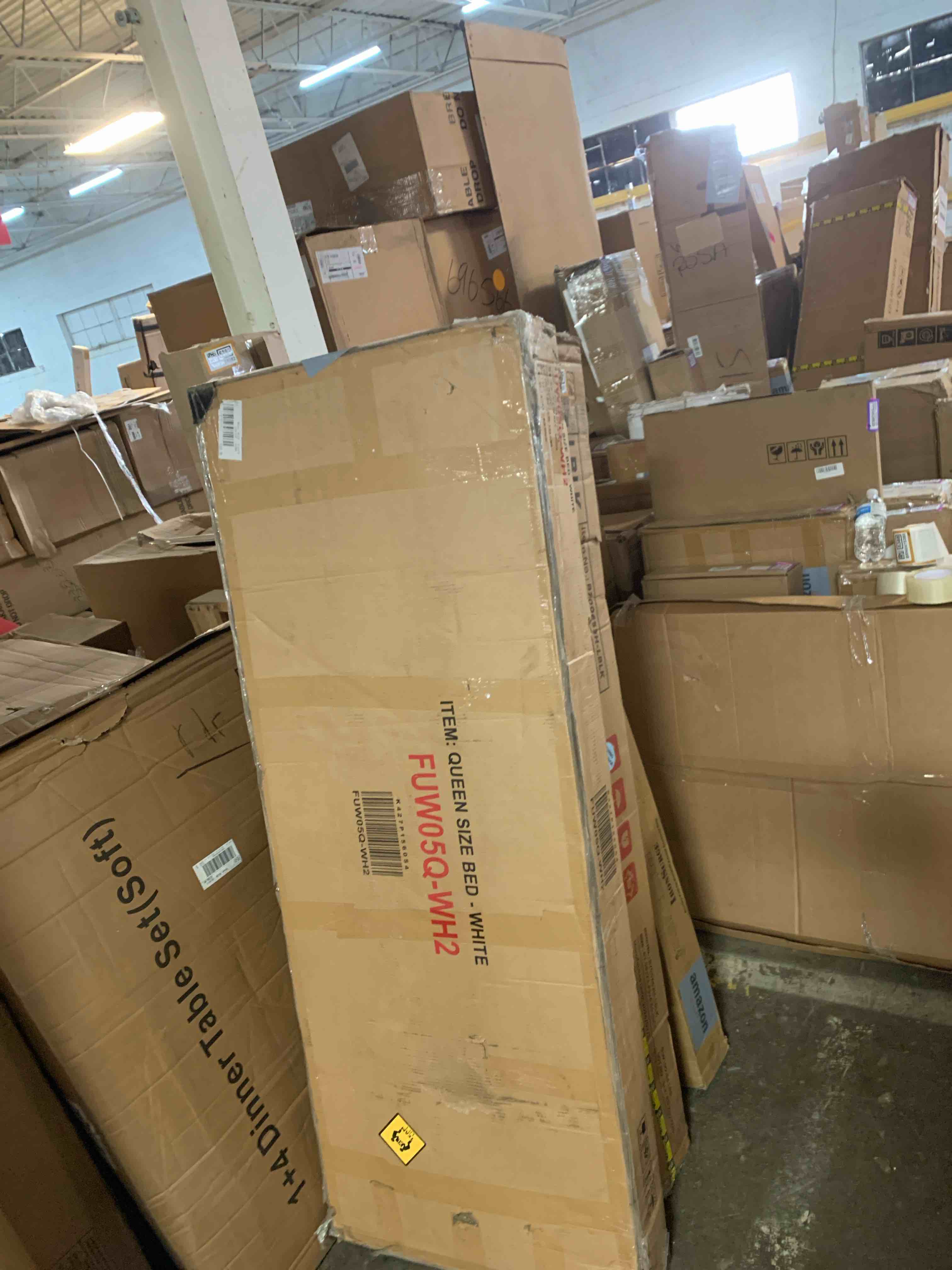 https://s3.amazonaws.com/lotting-images-prod/phillipi/BRN0475388_1733246209940.jpeg