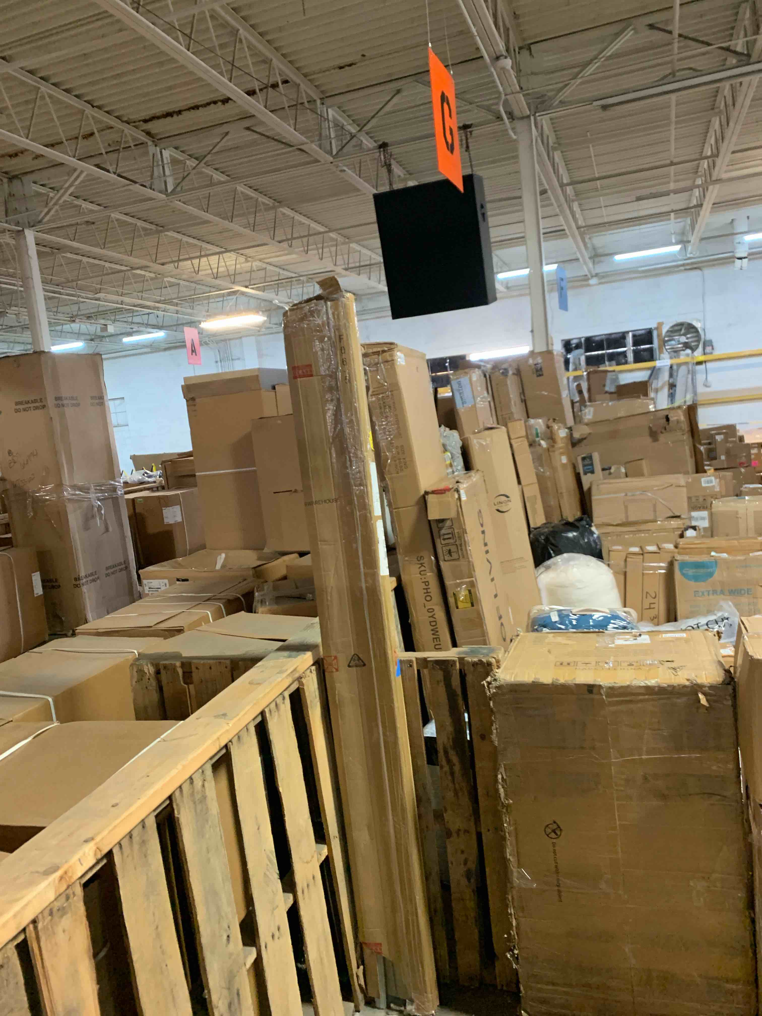 https://s3.amazonaws.com/lotting-images-prod/phillipi/BRN0475467_1733423988370.jpeg