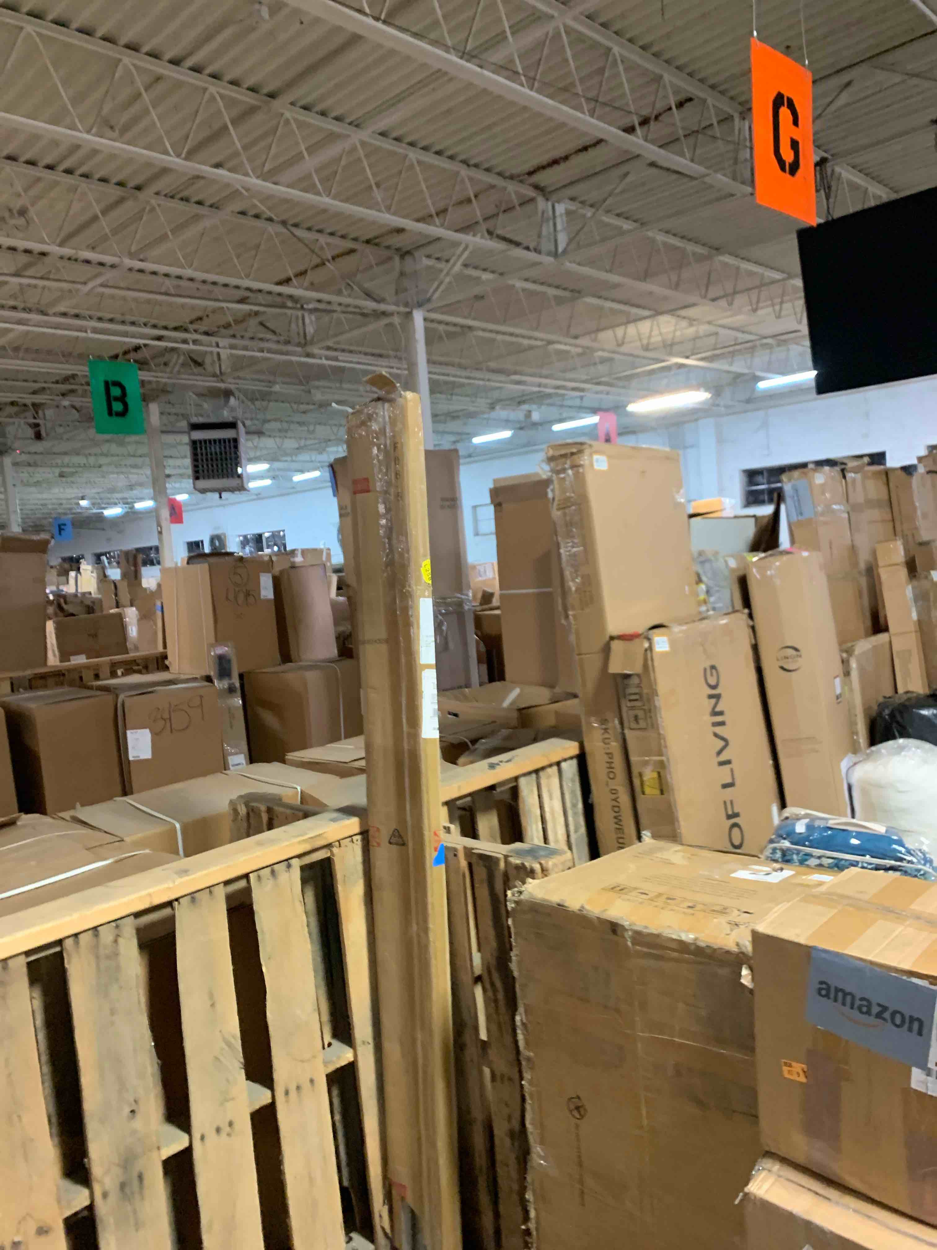 https://s3.amazonaws.com/lotting-images-prod/phillipi/BRN0475467_1733423993038.jpeg