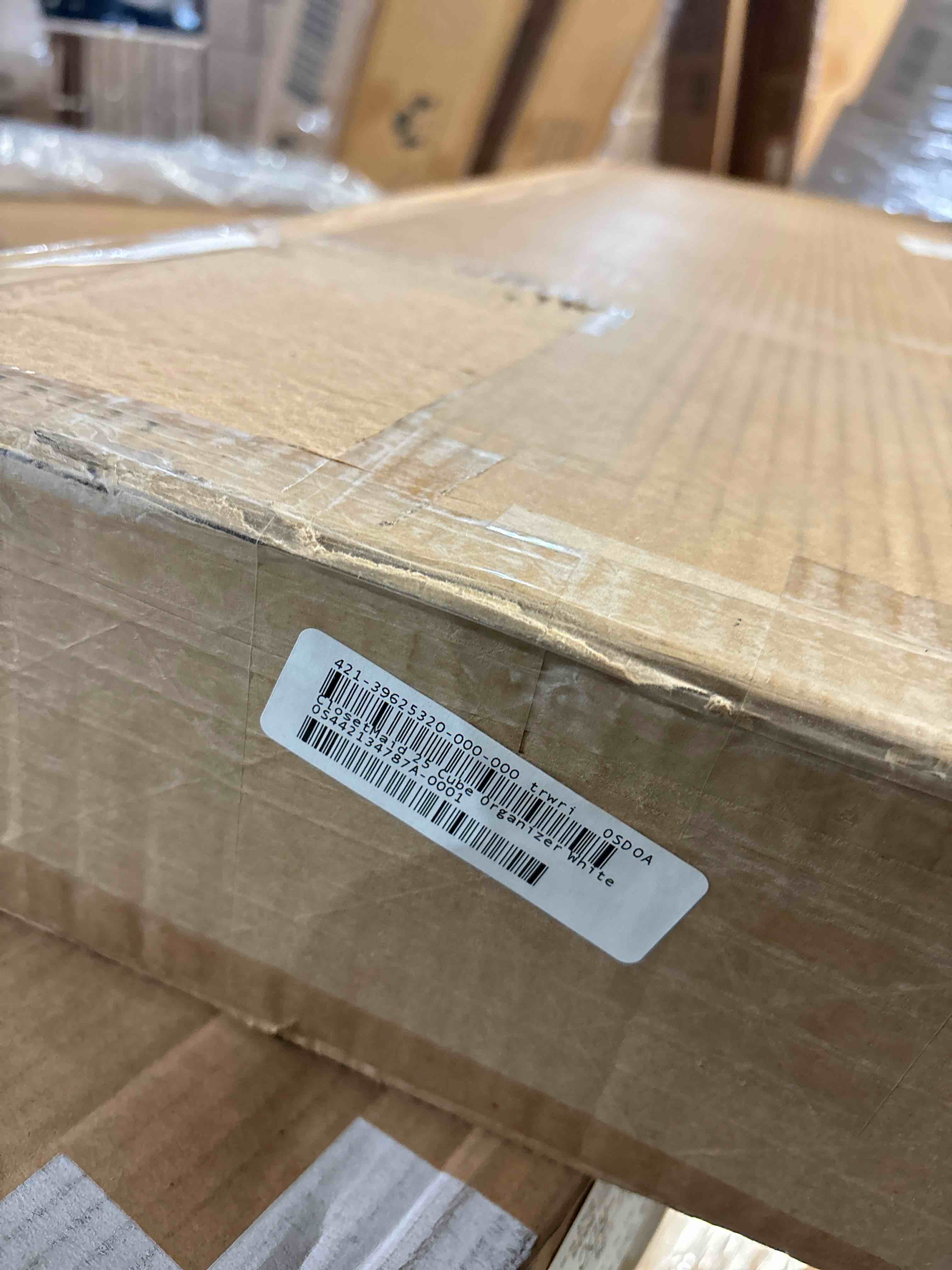 https://s3.amazonaws.com/lotting-images-prod/phillipi/BRN0475489_1733418604830.jpeg