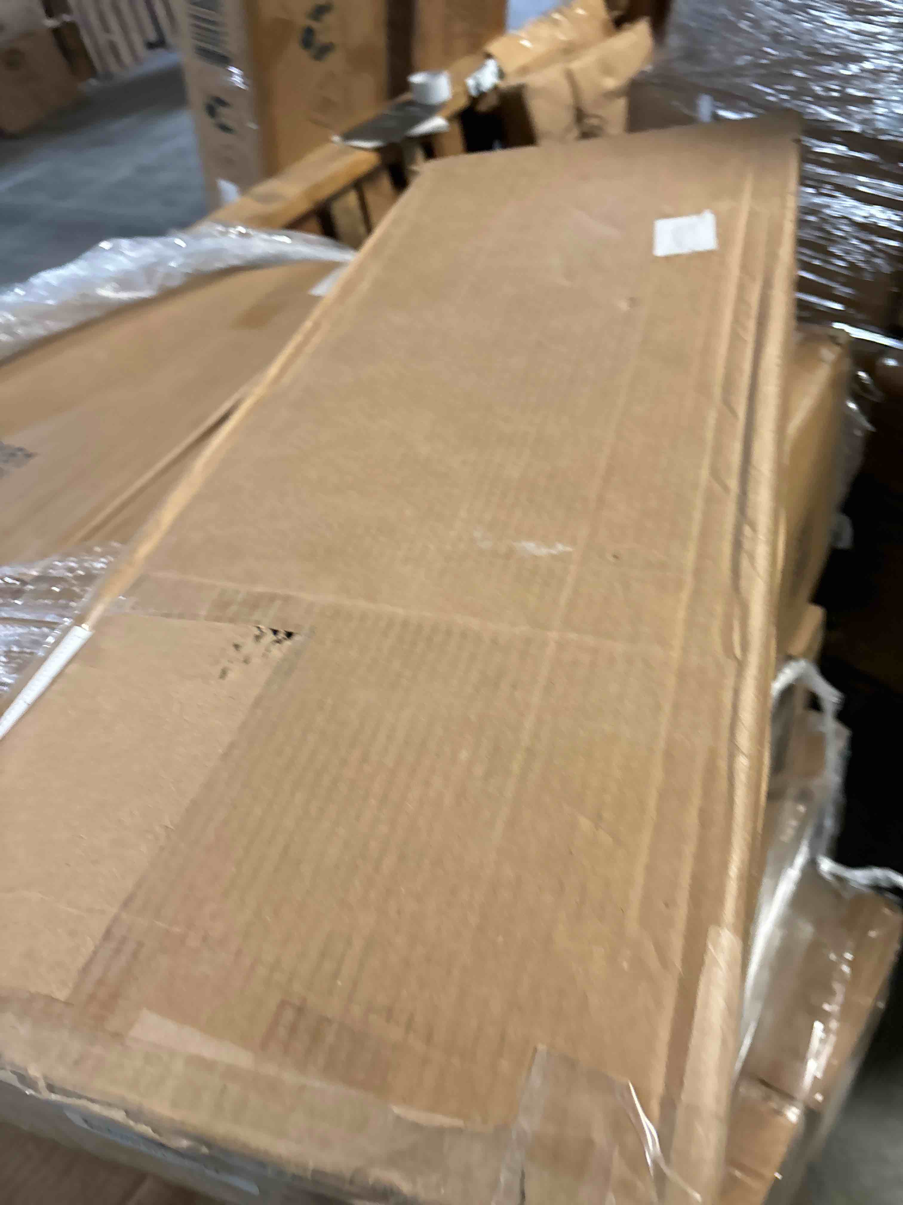 https://s3.amazonaws.com/lotting-images-prod/phillipi/BRN0475489_1733418609077.jpeg