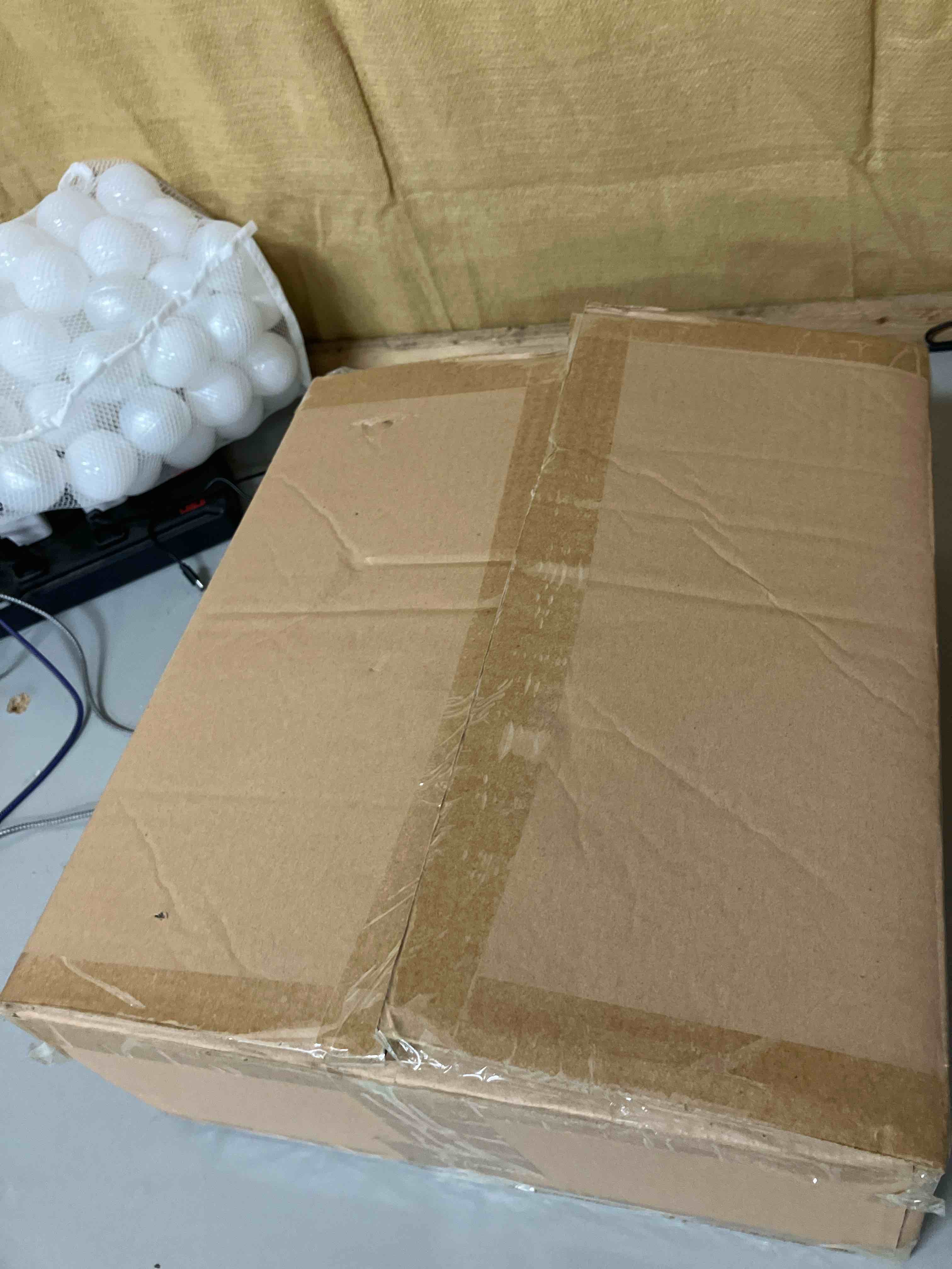 https://s3.amazonaws.com/lotting-images-prod/phillipi/BRN0476825_1733855066204.jpeg