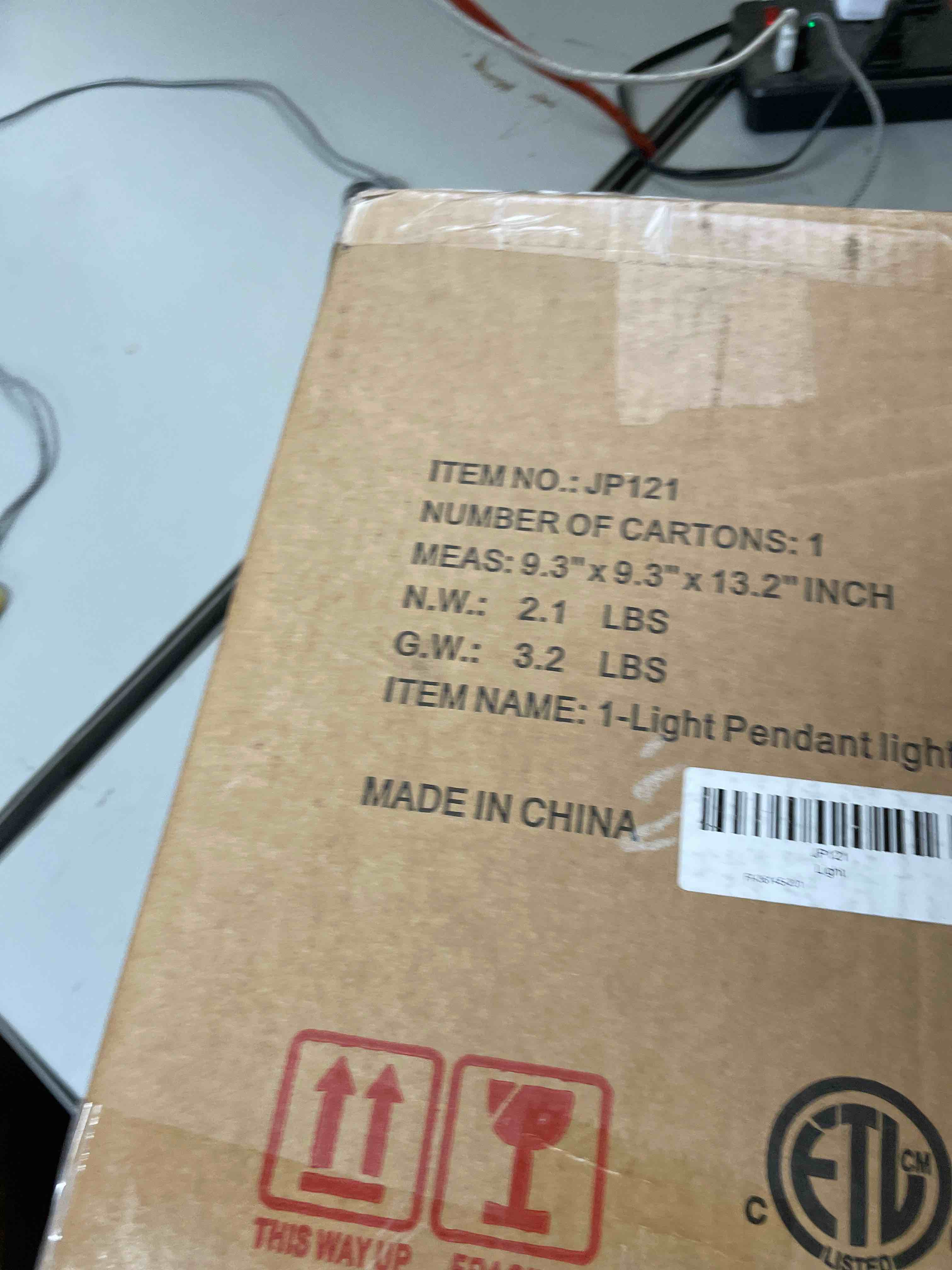 https://s3.amazonaws.com/lotting-images-prod/phillipi/BRN0477291_1733509323779.jpeg
