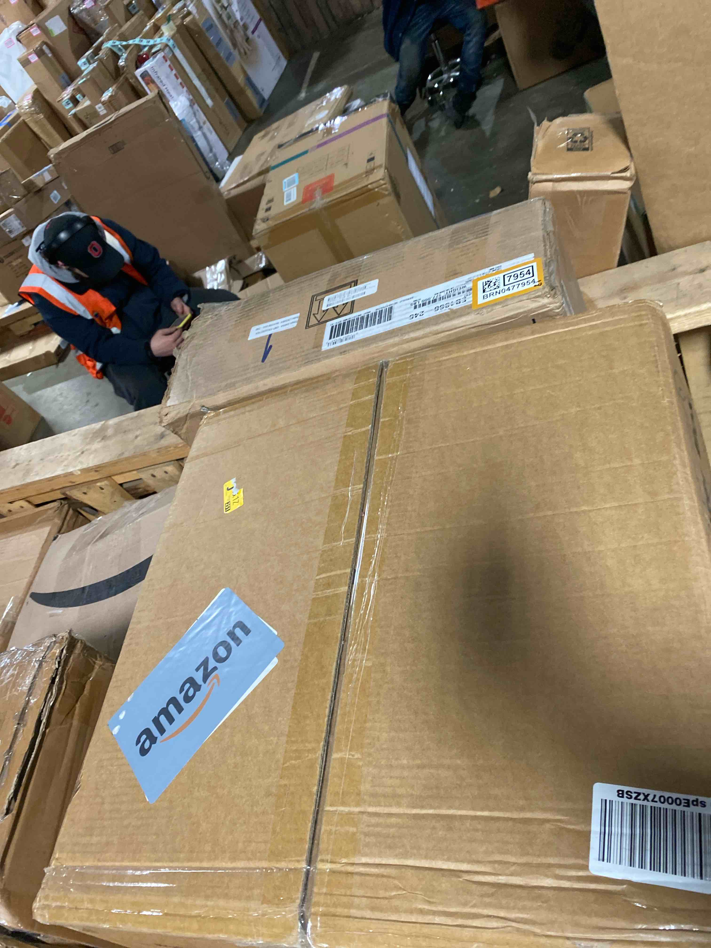 https://s3.amazonaws.com/lotting-images-prod/phillipi/BRN0477955_1732055844912.jpeg