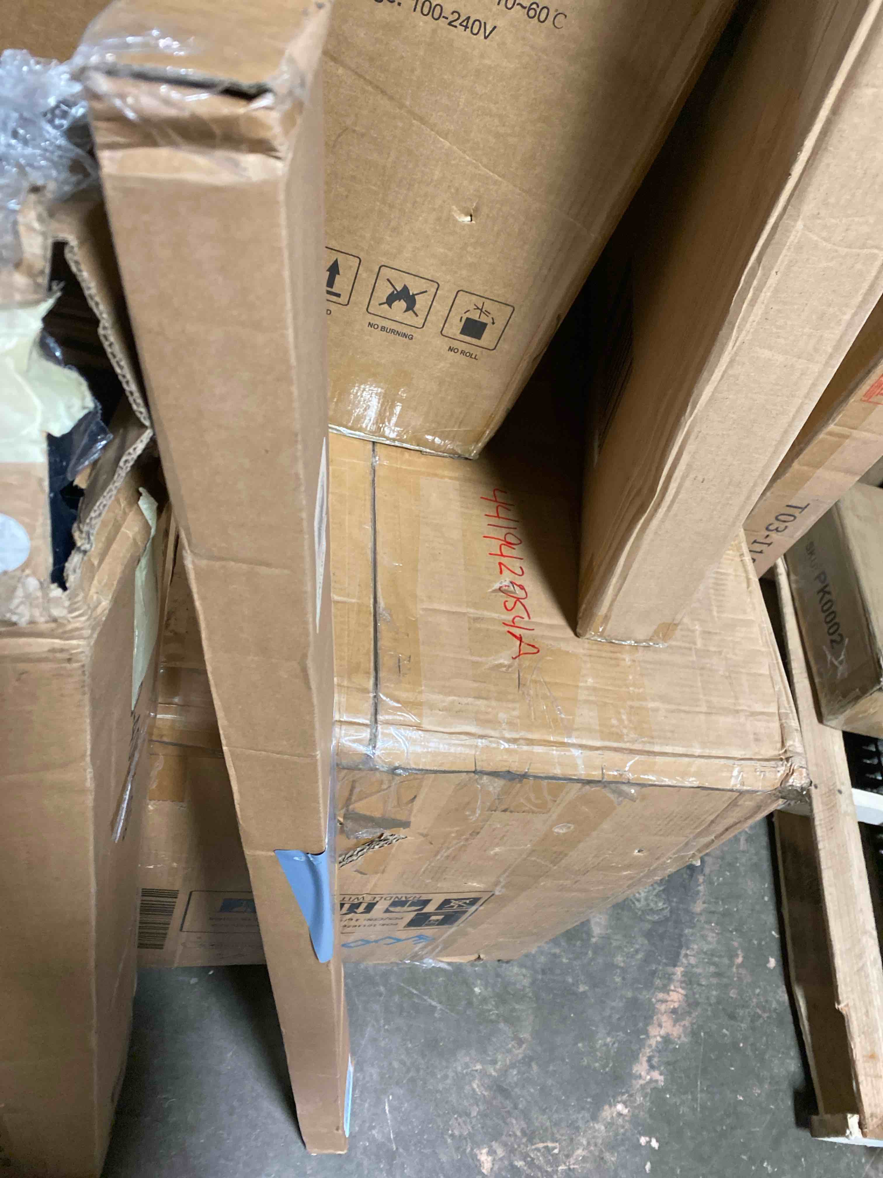 https://s3.amazonaws.com/lotting-images-prod/phillipi/BRN0477964_1732056600384.jpeg