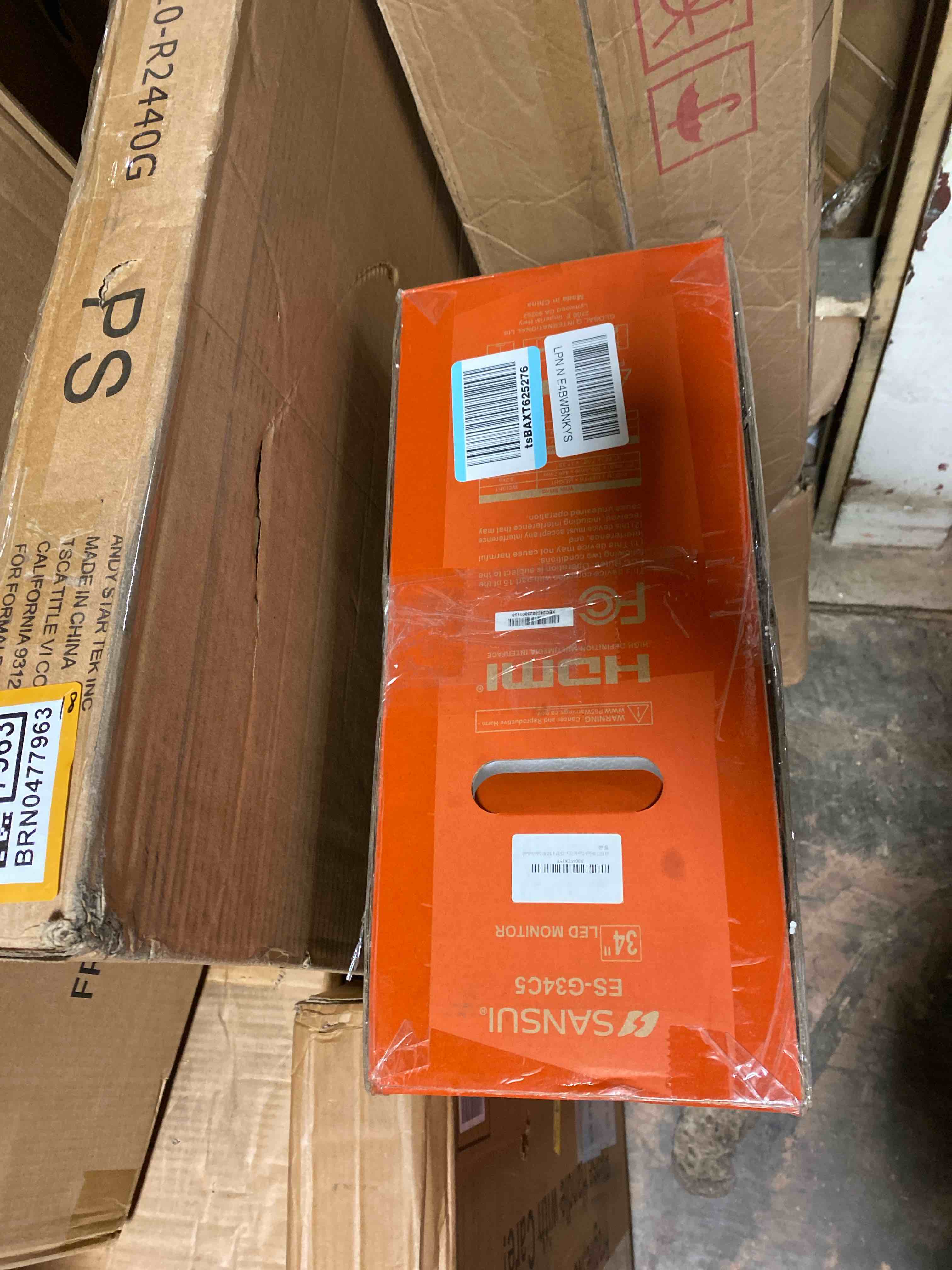 https://s3.amazonaws.com/lotting-images-prod/phillipi/BRN0477975_1732057988699.jpeg