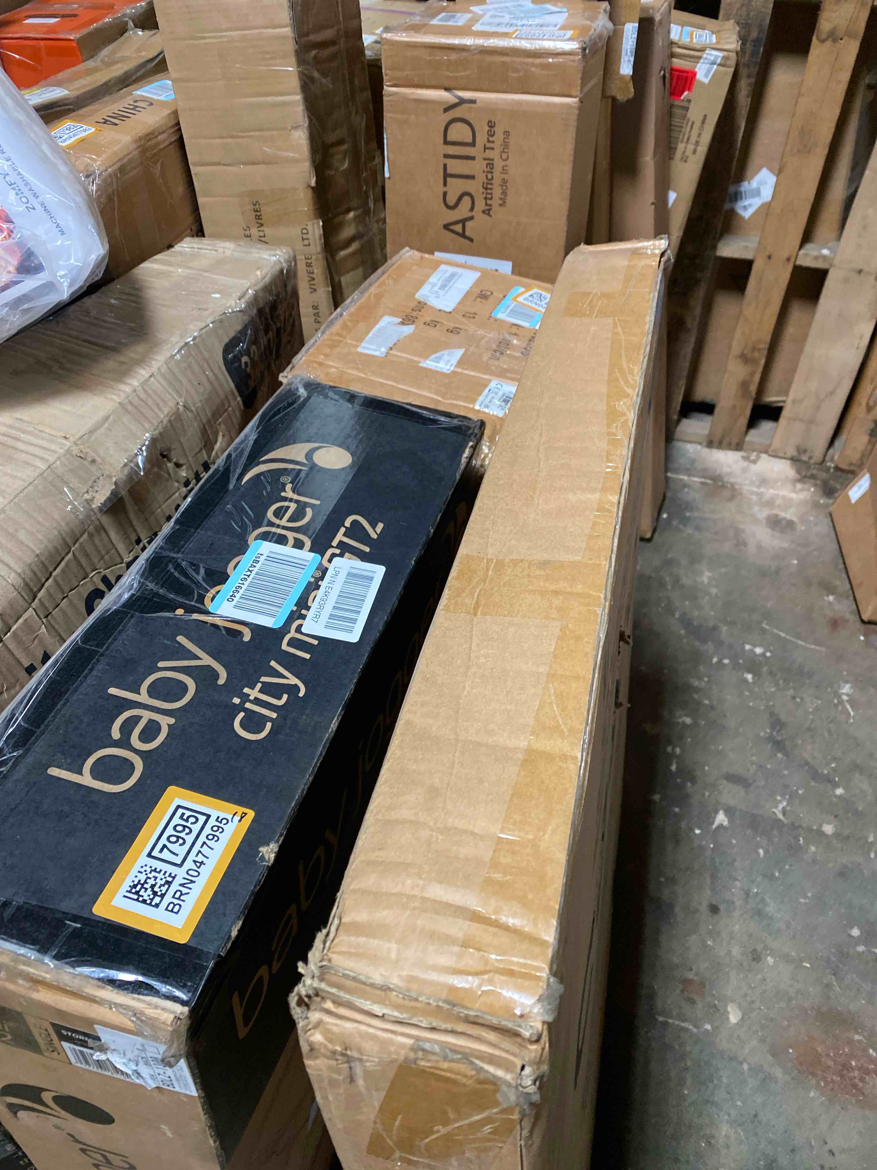 https://s3.amazonaws.com/lotting-images-prod/phillipi/BRN0477996_1732132666572.jpeg